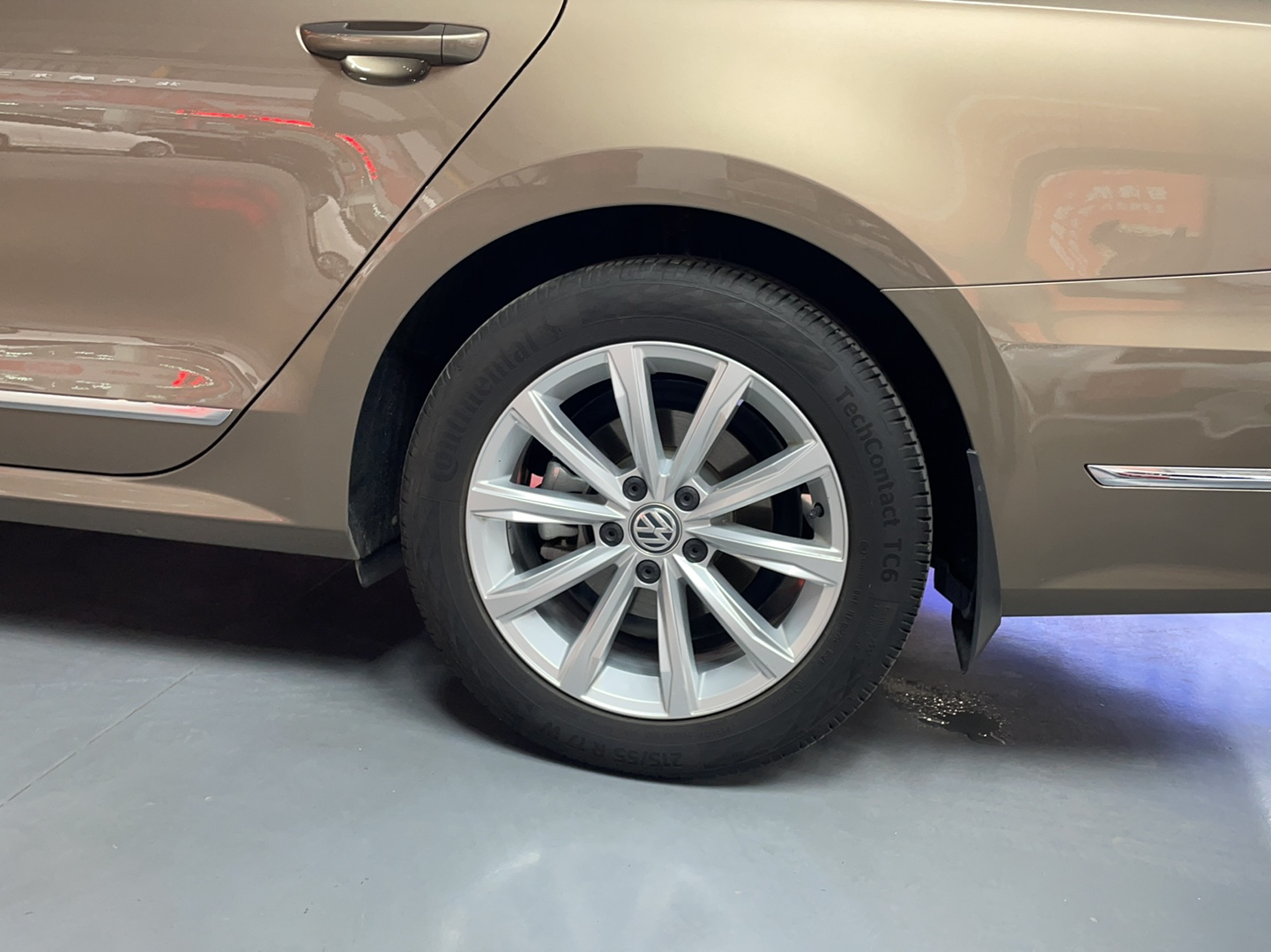 大众 帕萨特 2017款 330TSI DSG尊荣版