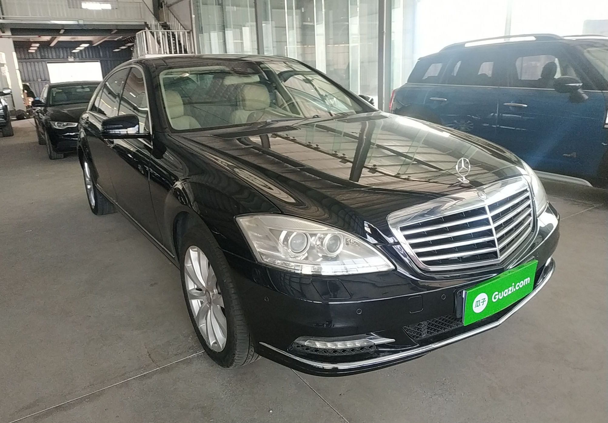 奔驰S级 2010款 S 300 L 豪华型(进口)