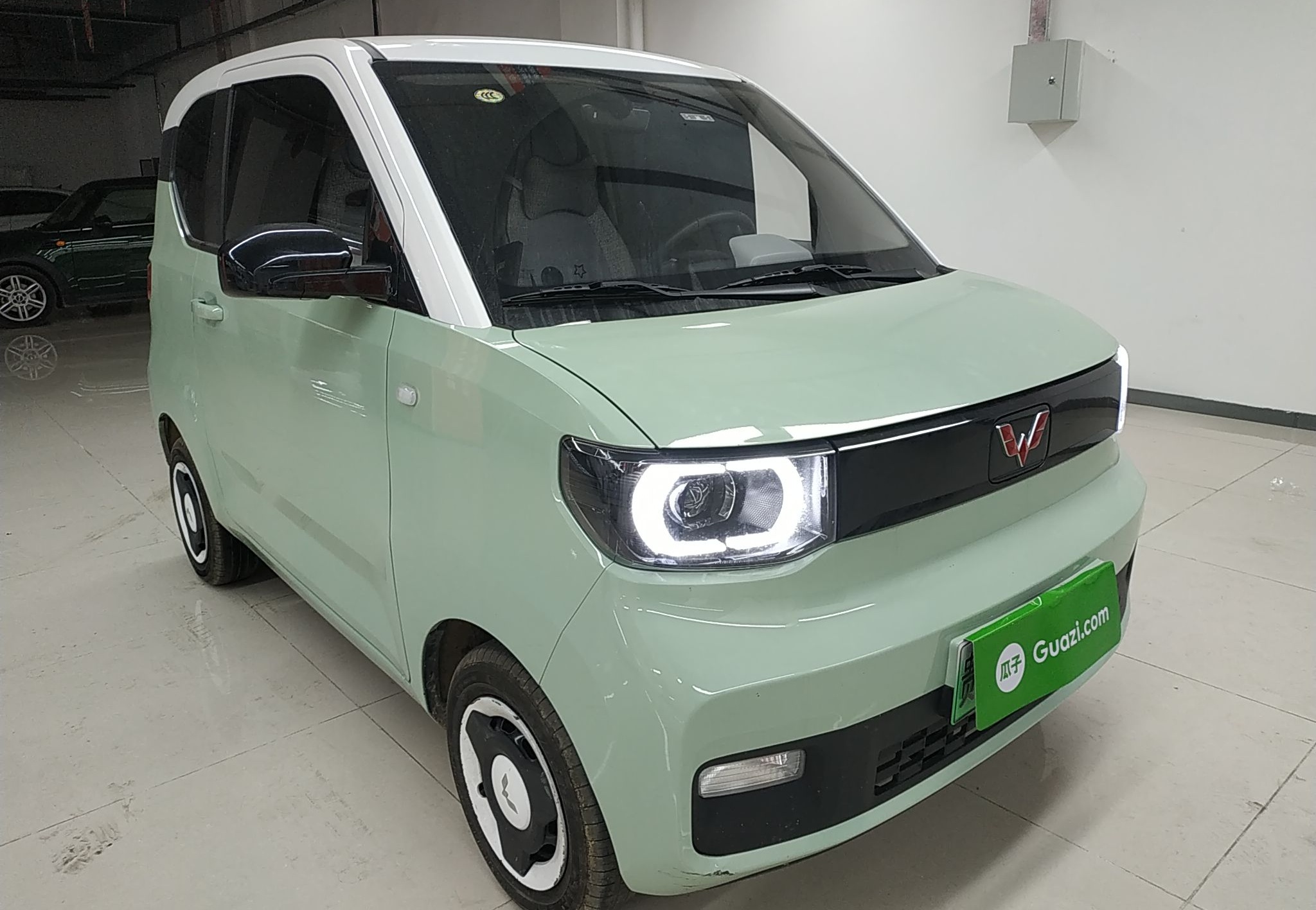 五菱汽车 宏光MINI EV 2021款 马卡龙臻享款 磷酸铁锂