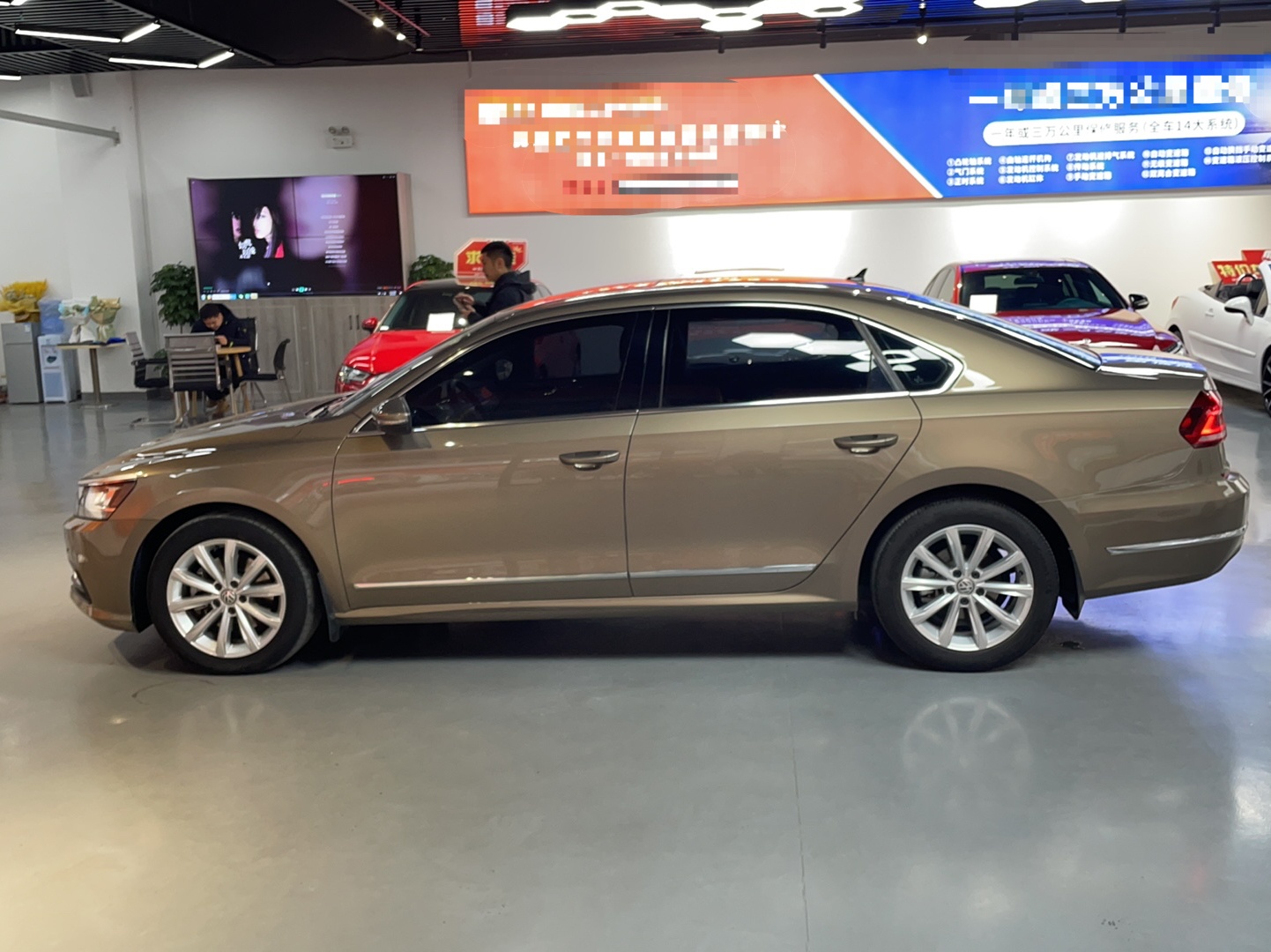 大众 帕萨特 2017款 330TSI DSG尊荣版