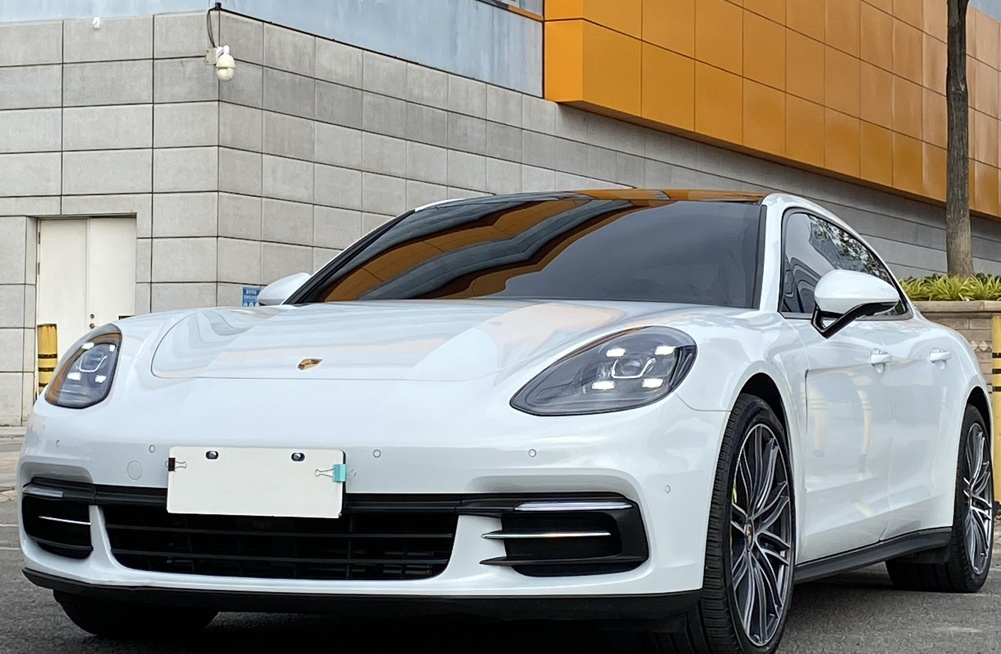 保时捷Panamera 2017款 Panamera 4 行政加长版 3.0T