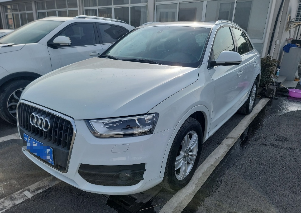 奥迪Q3 2015款 35 TFSI 舒适型