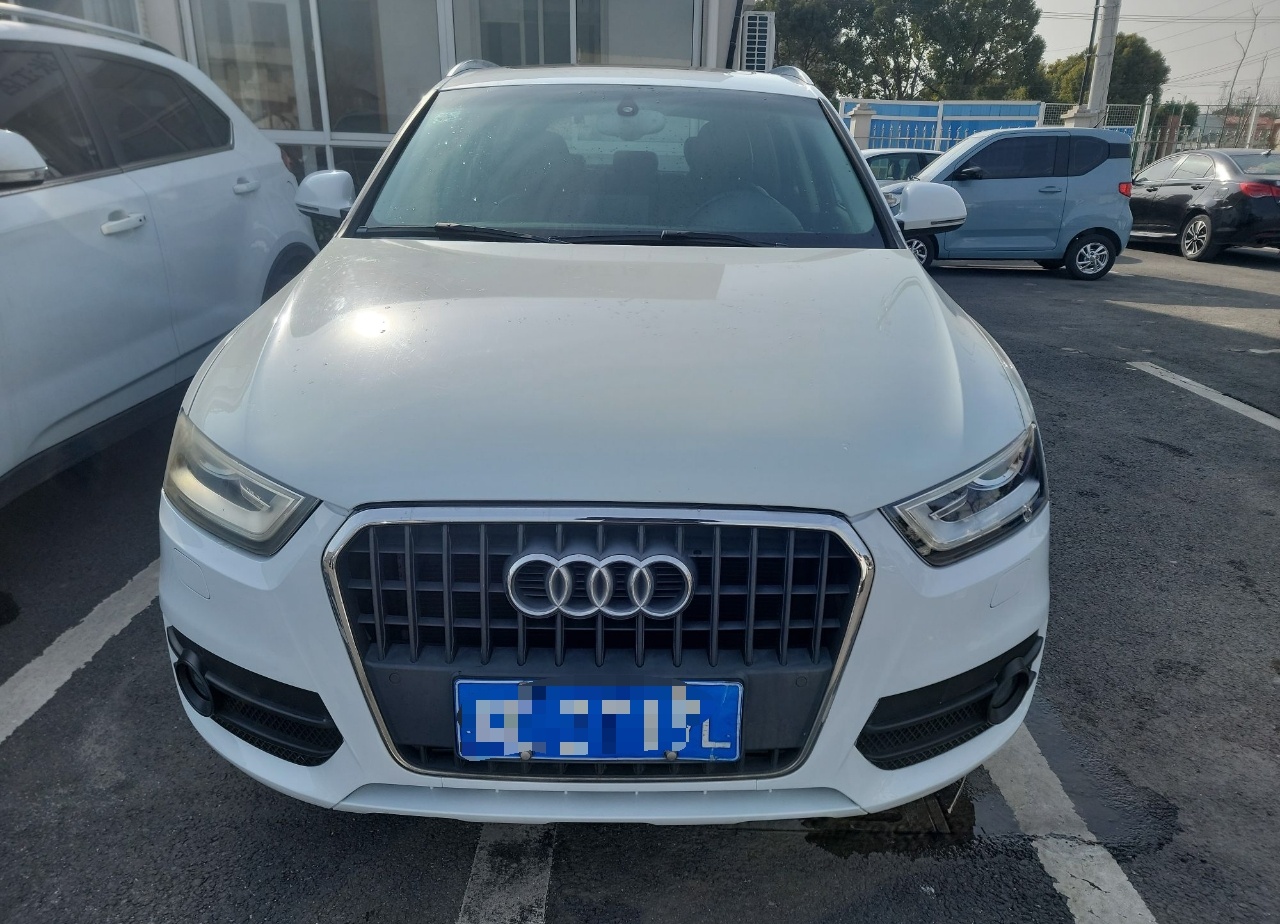 奥迪Q3 2015款 35 TFSI 舒适型