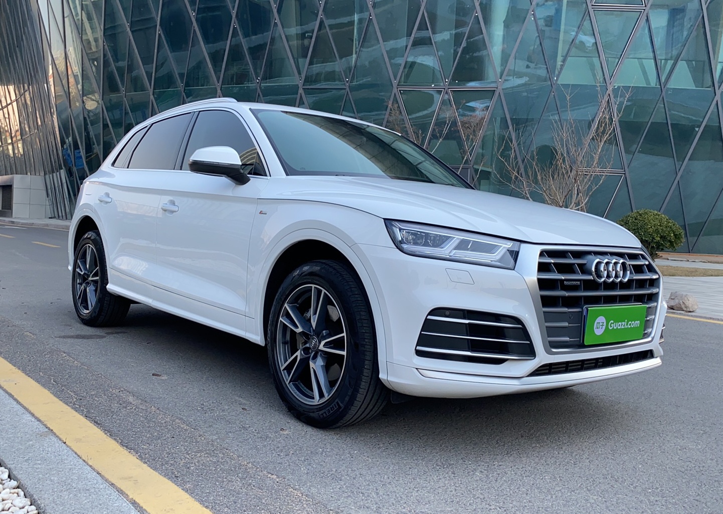 奥迪Q5L 2020款 改款 40 TFSI 荣享时尚型