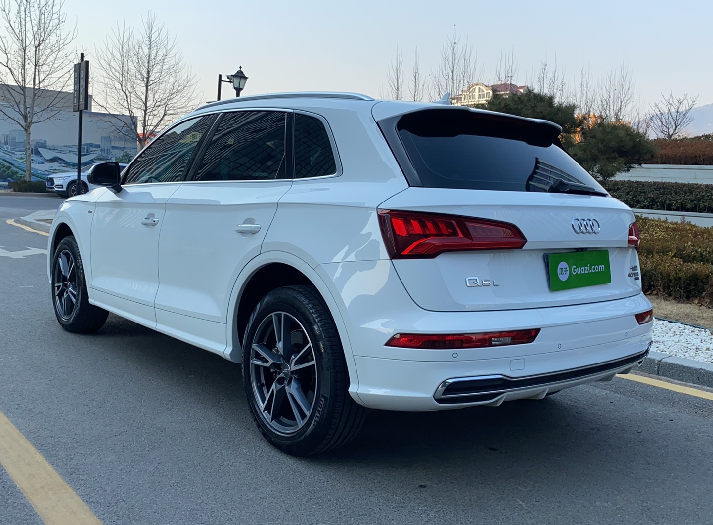 奥迪Q5L 2020款 改款 40 TFSI 荣享时尚型