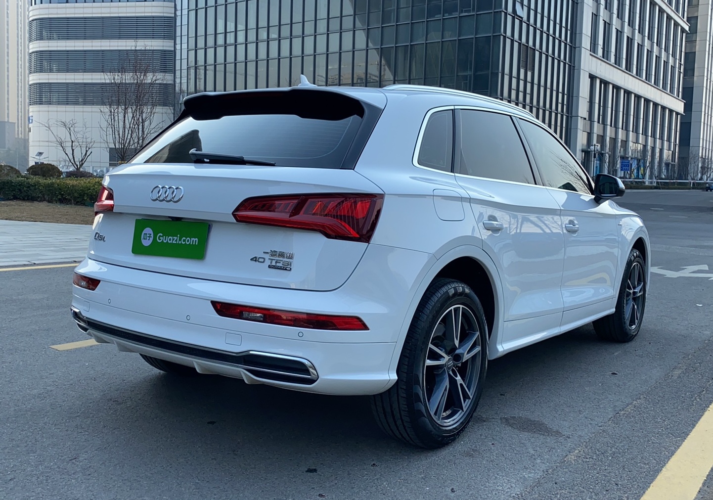 奥迪Q5L 2020款 改款 40 TFSI 荣享时尚型