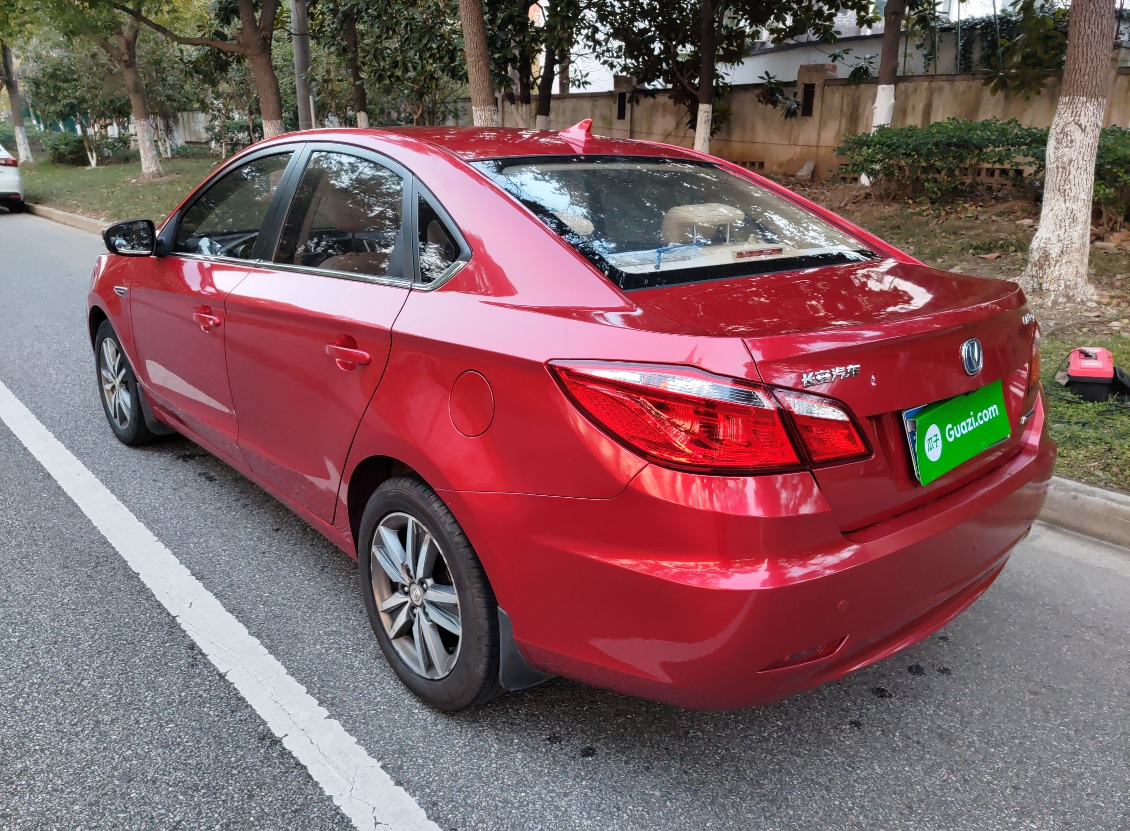 长安 逸动 2015款 1.6L 手动豪华型 国V