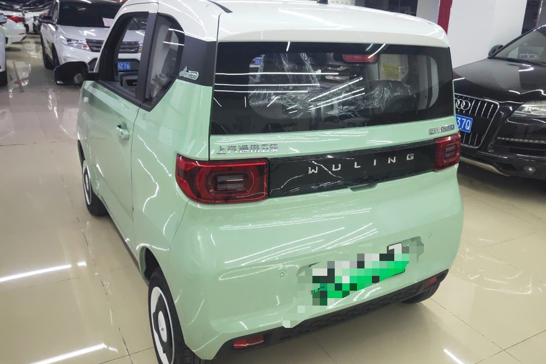 五菱汽车 宏光MINI EV 2022款 马卡龙时尚款 磷酸铁锂