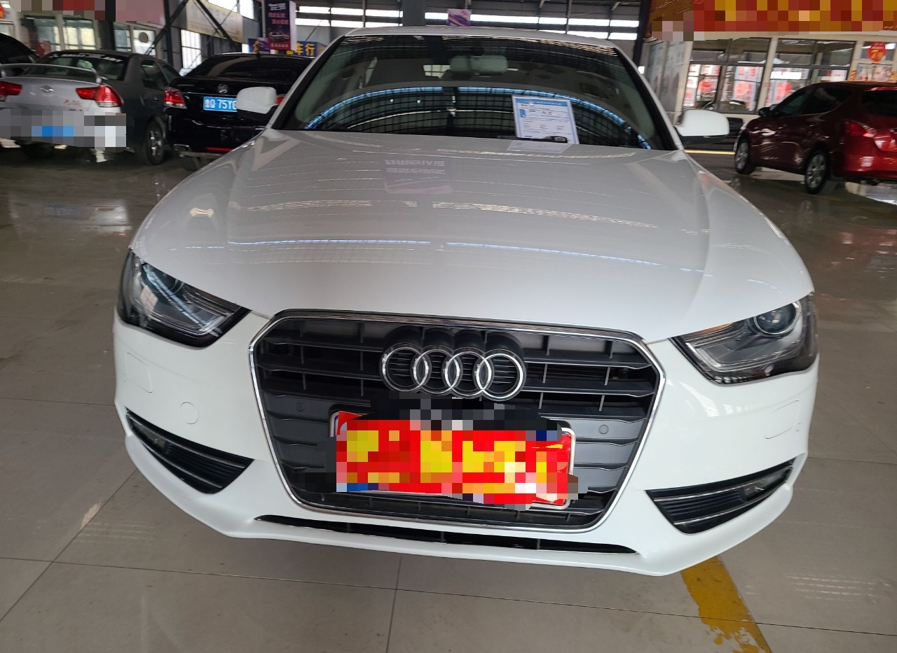 奥迪A4L 2013款 35 TFSI 自动标准型