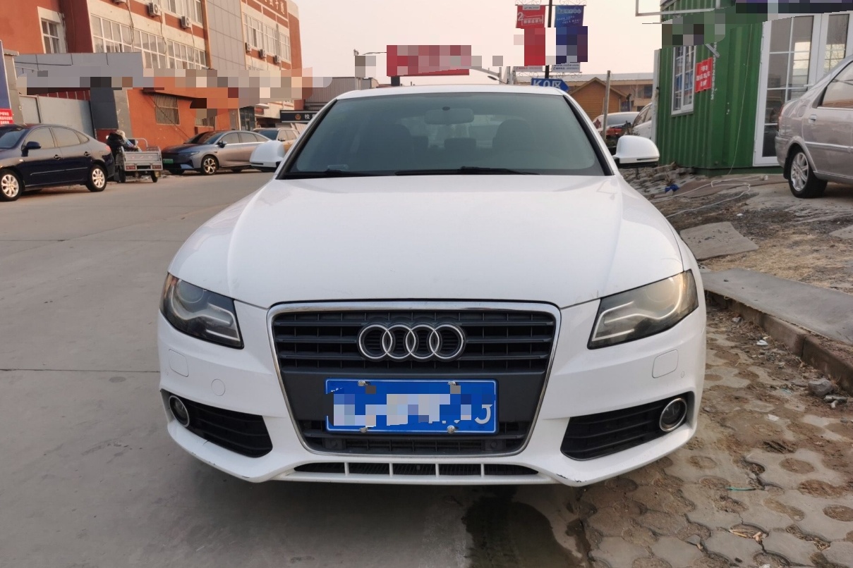 奥迪A4L 2012款 2.0 TFSI 自动标准型