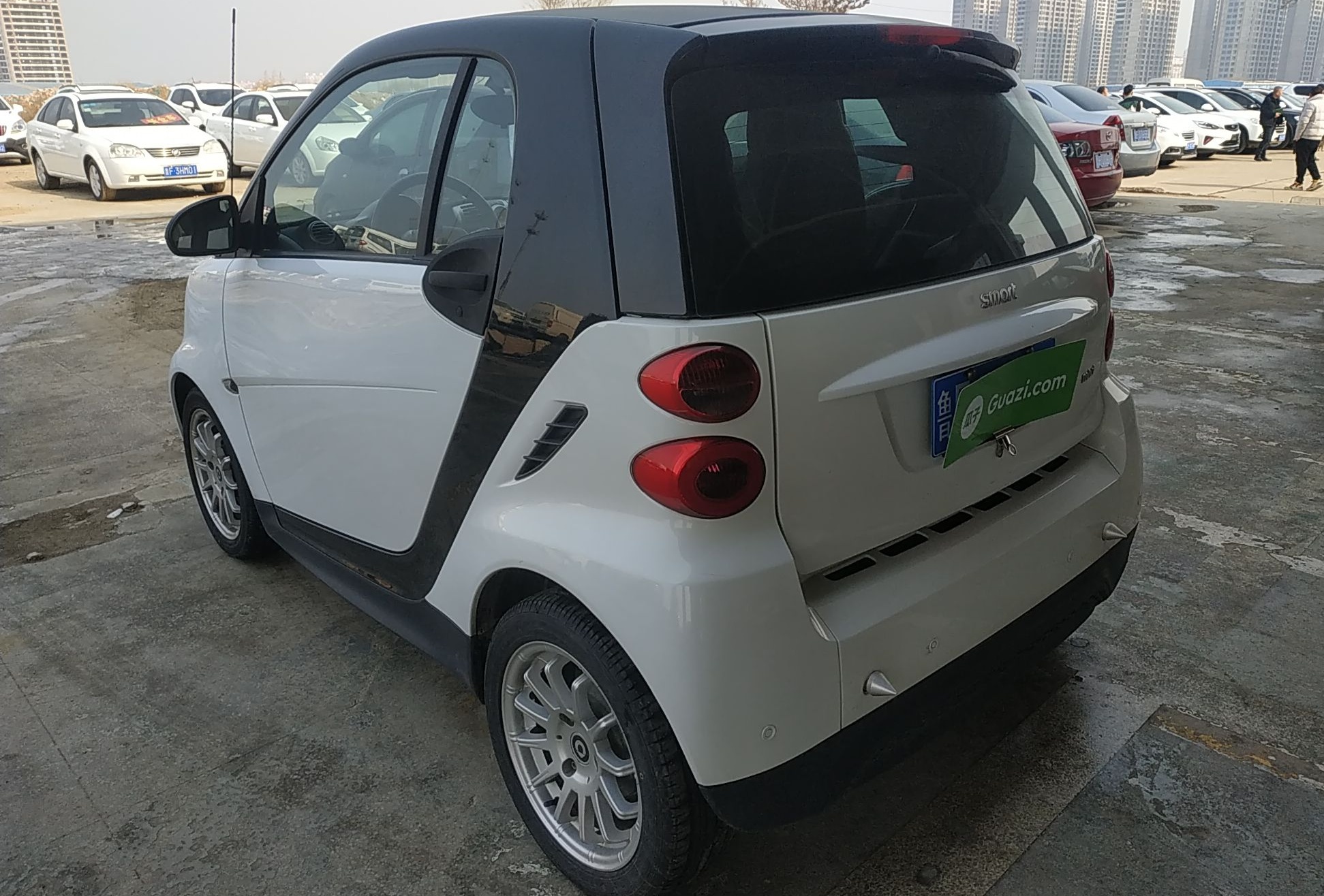 smart fortwo 2012款 1.0 MHD 硬顶标准版