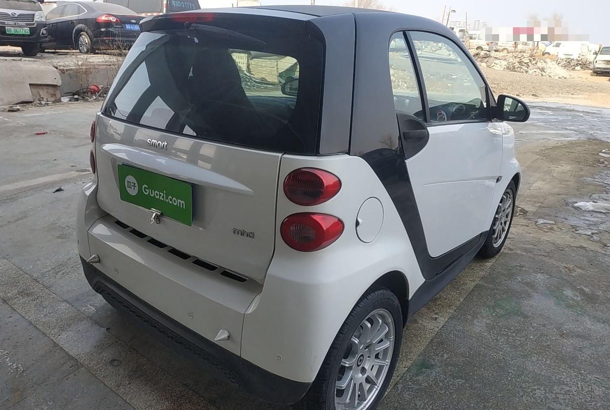 smart fortwo 2012款 1.0 MHD 硬顶标准版