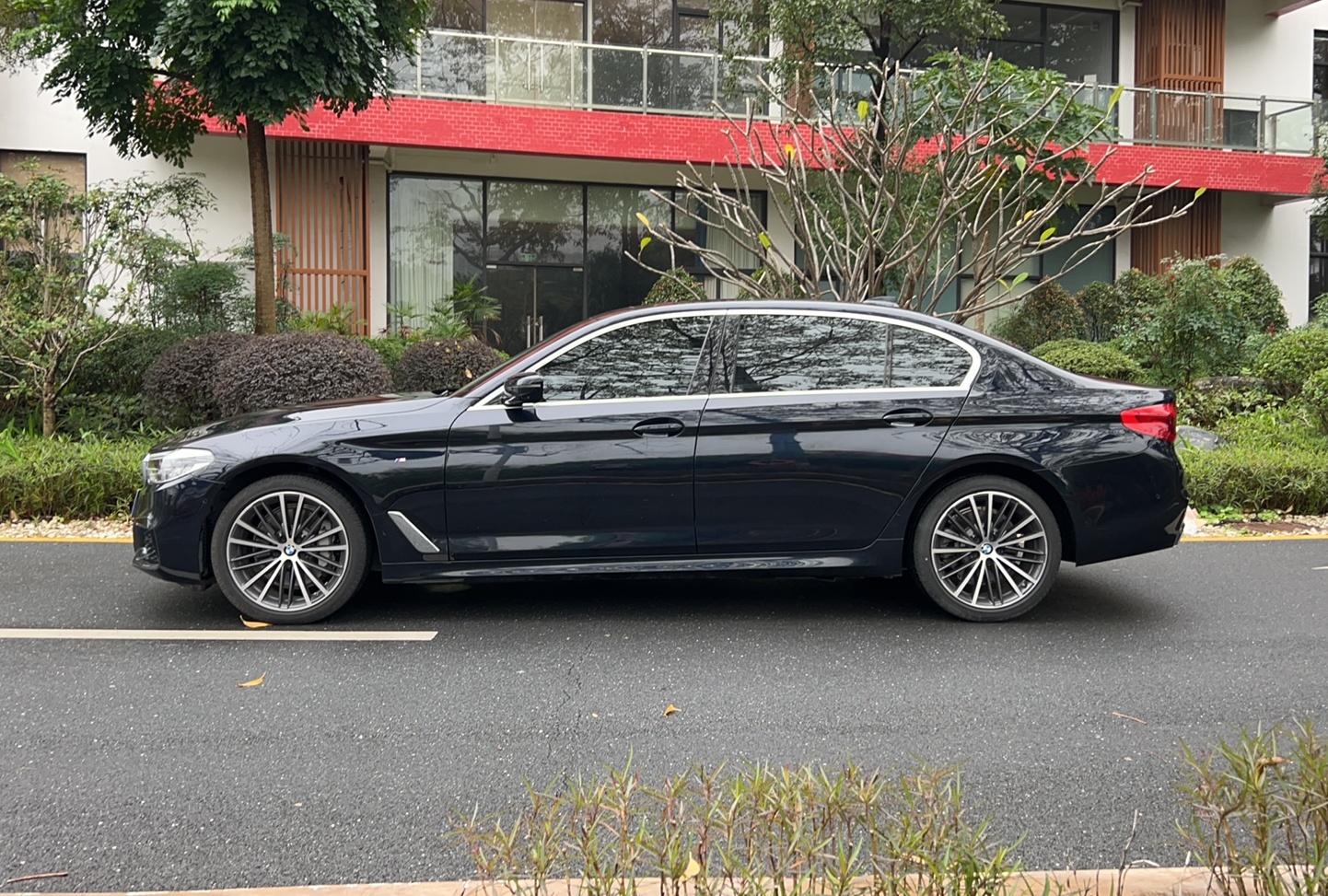 宝马5系 2020款 530Li 尊享型 M运动套装