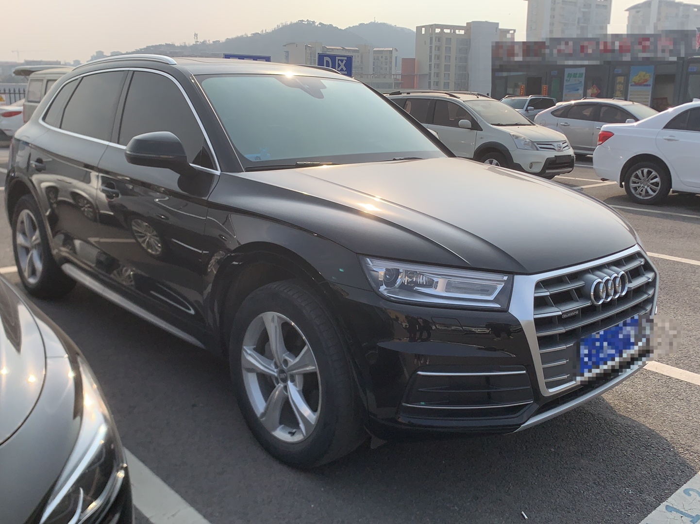 奥迪Q5L 2018款 40 TFSI 荣享进取型 国VI