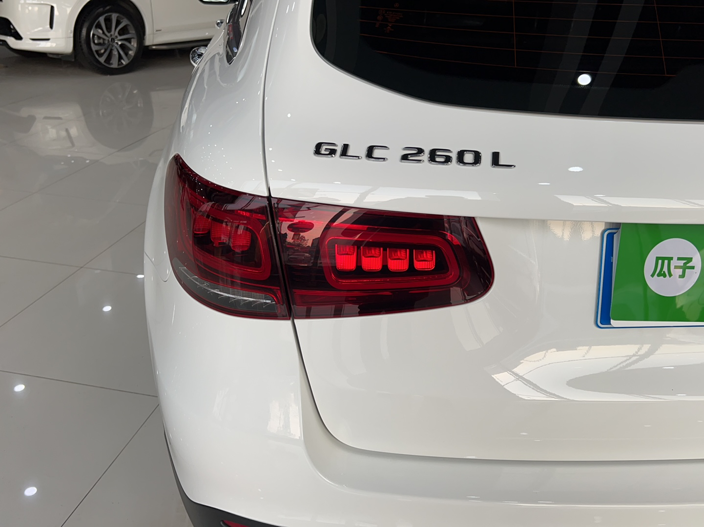 奔驰GLC级 2020款 改款 GLC 260 L 4MATIC 动感型