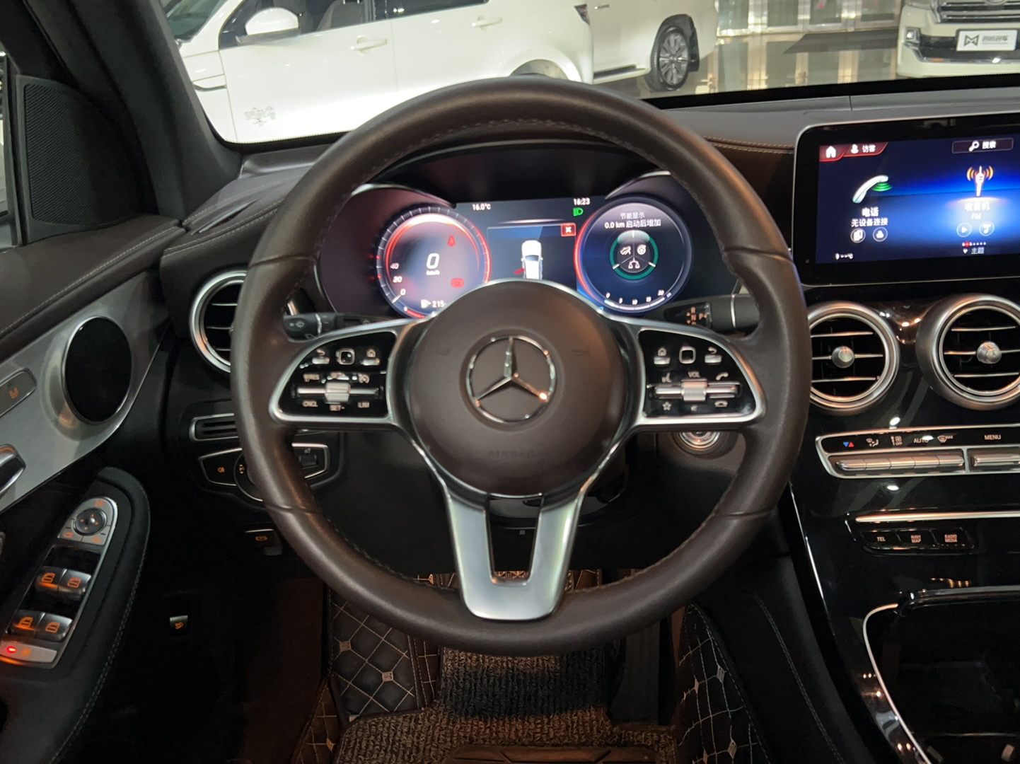 奔驰GLC级 2020款 改款 GLC 260 L 4MATIC 动感型