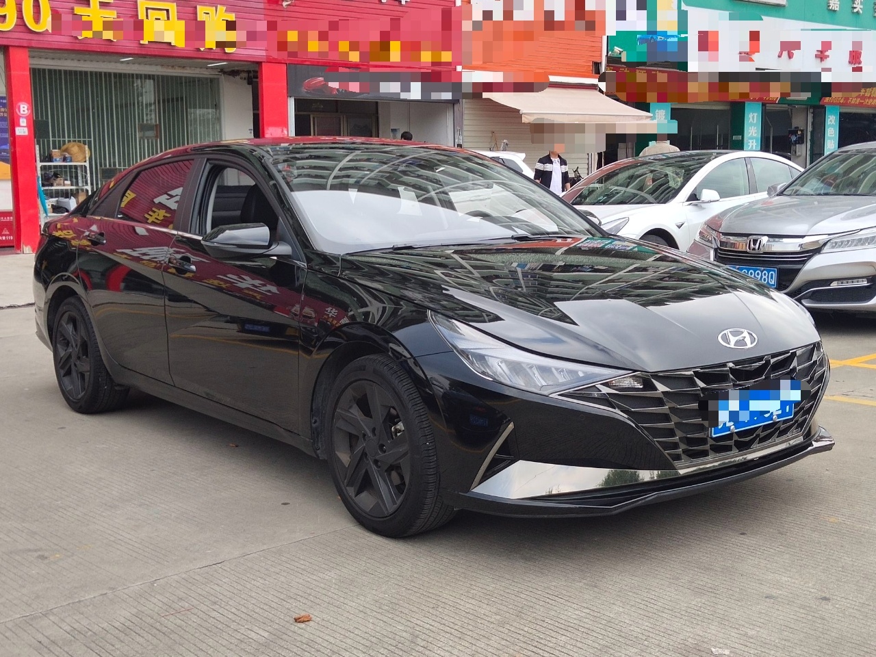 现代 伊兰特 2021款 1.5L LUX尊贵版