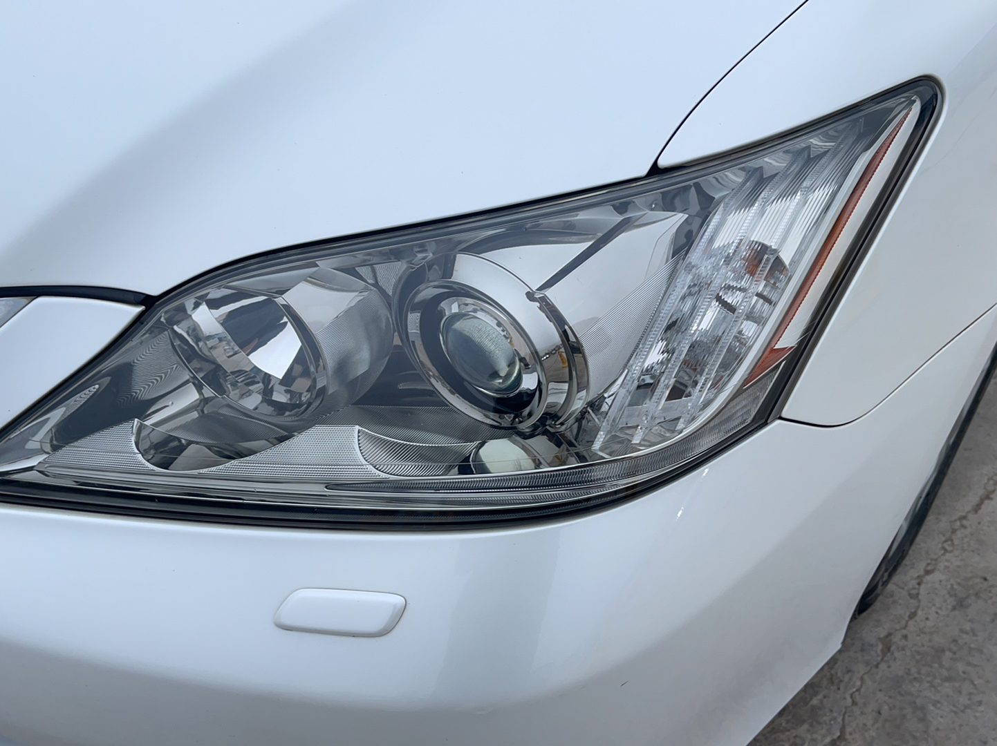 雷克萨斯ES 2010款 240 典雅版