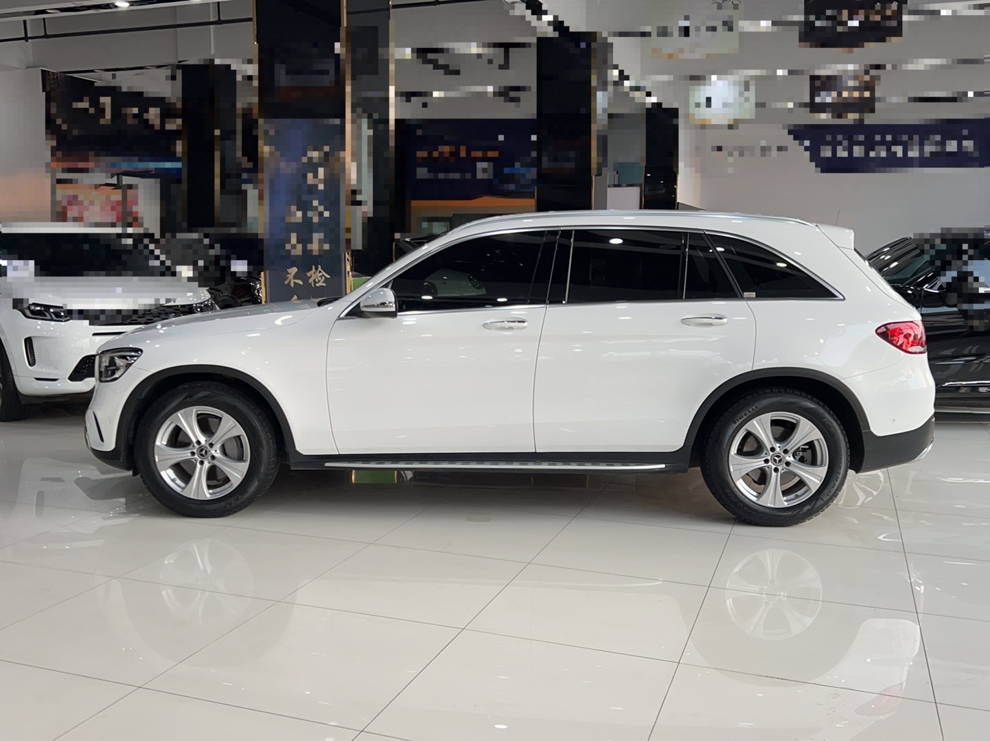 奔驰GLC级 2020款 改款 GLC 260 L 4MATIC 动感型