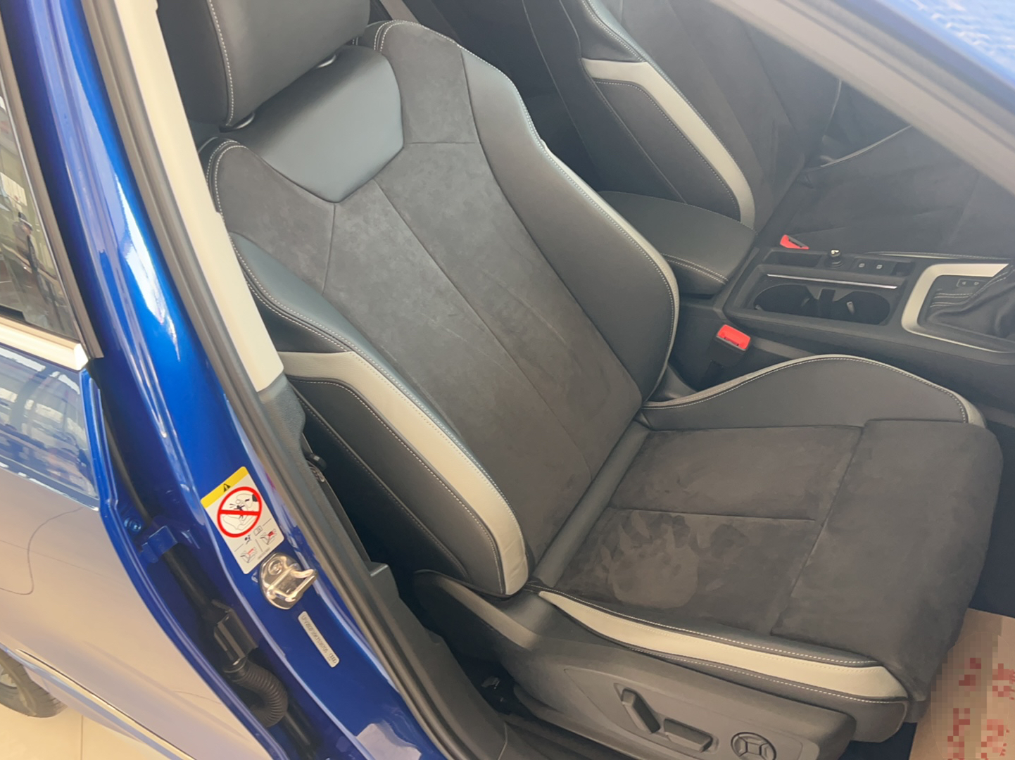 奥迪Q3 2019款 35 TFSI 时尚动感型