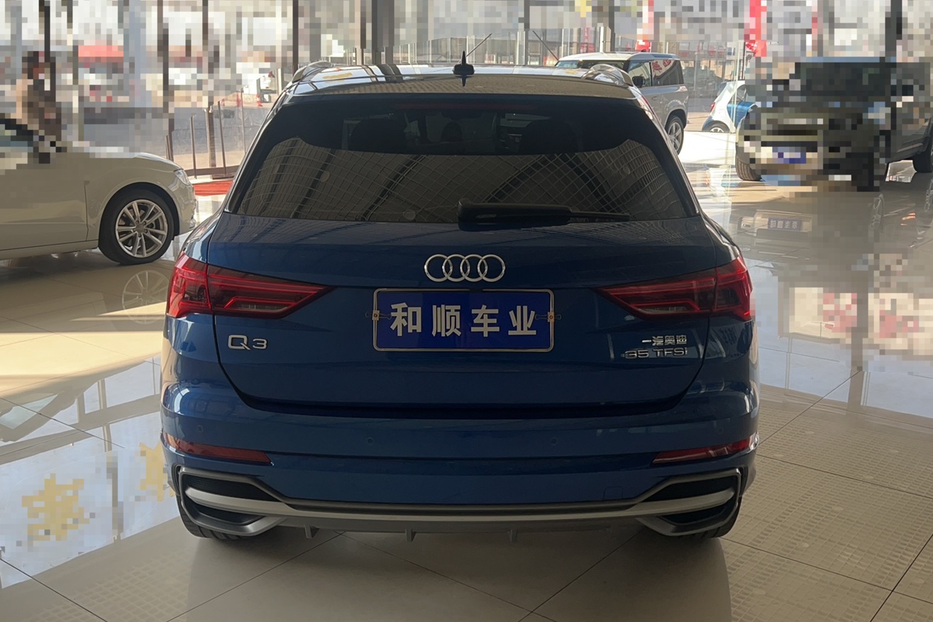 奥迪Q3 2019款 35 TFSI 时尚动感型