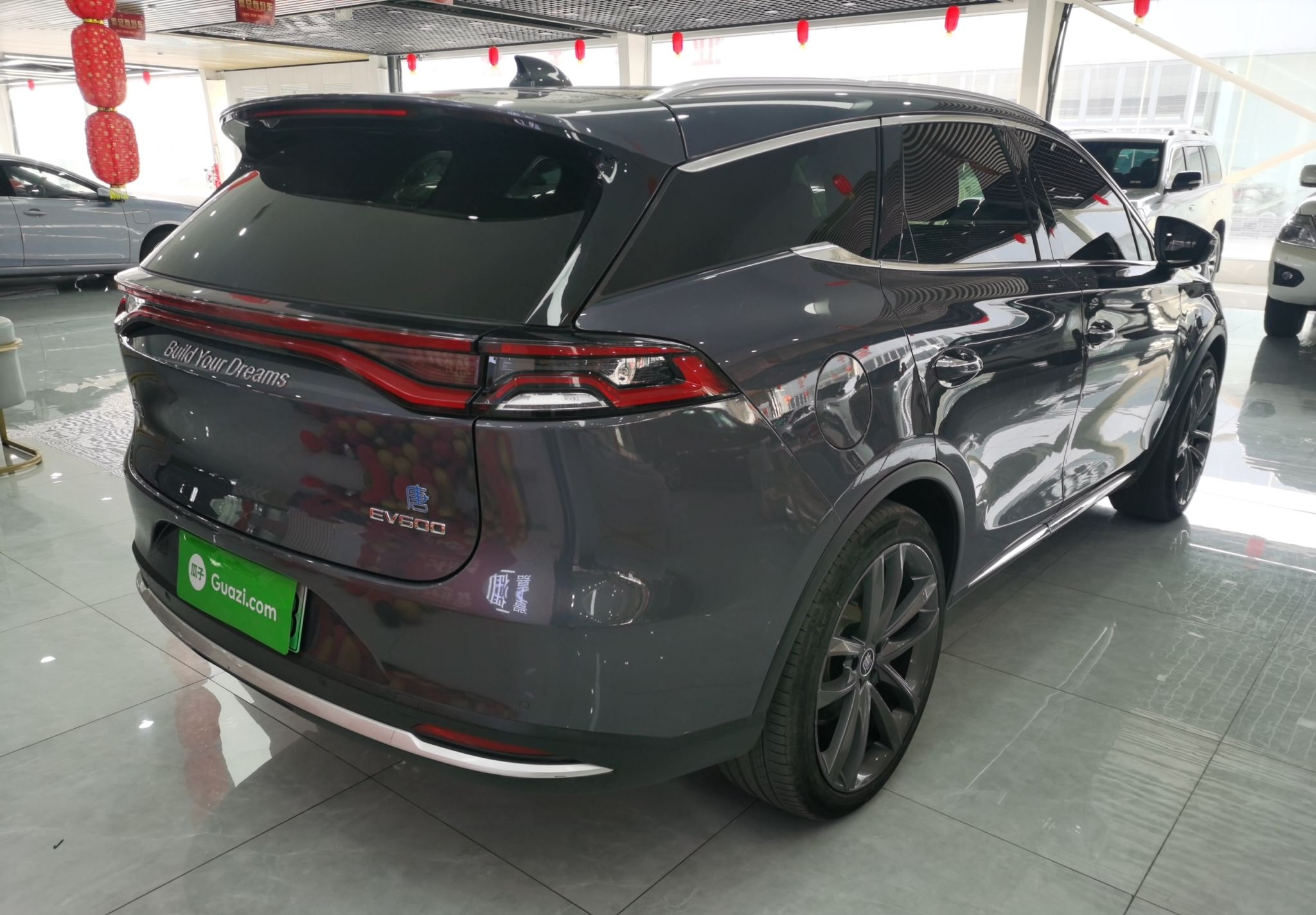 比亚迪 唐新能源 2019款 EV600 两驱智联创享型