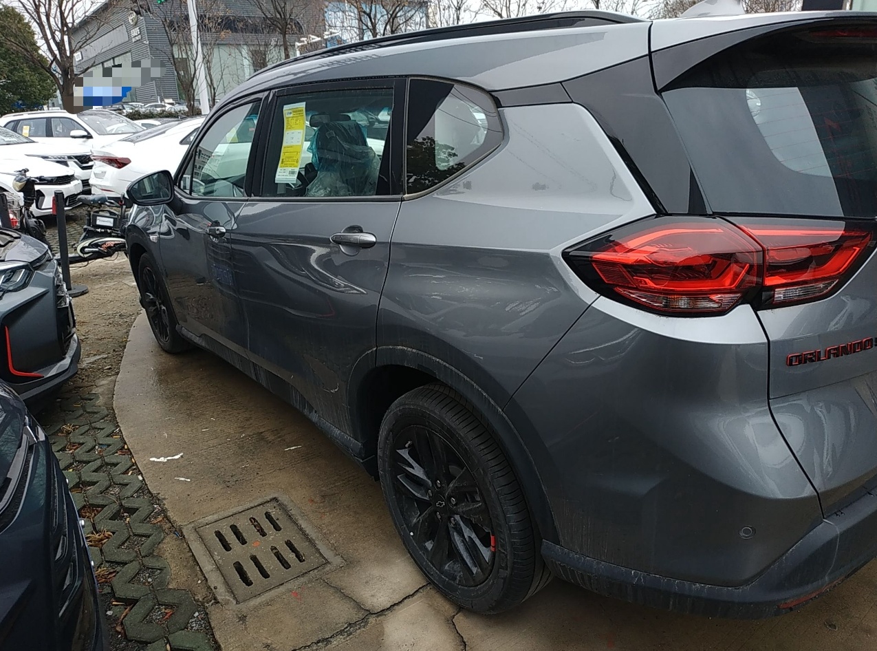 雪佛兰 沃兰多 2020款 轻混 Redline 530T 自动纵享版（5+2款）