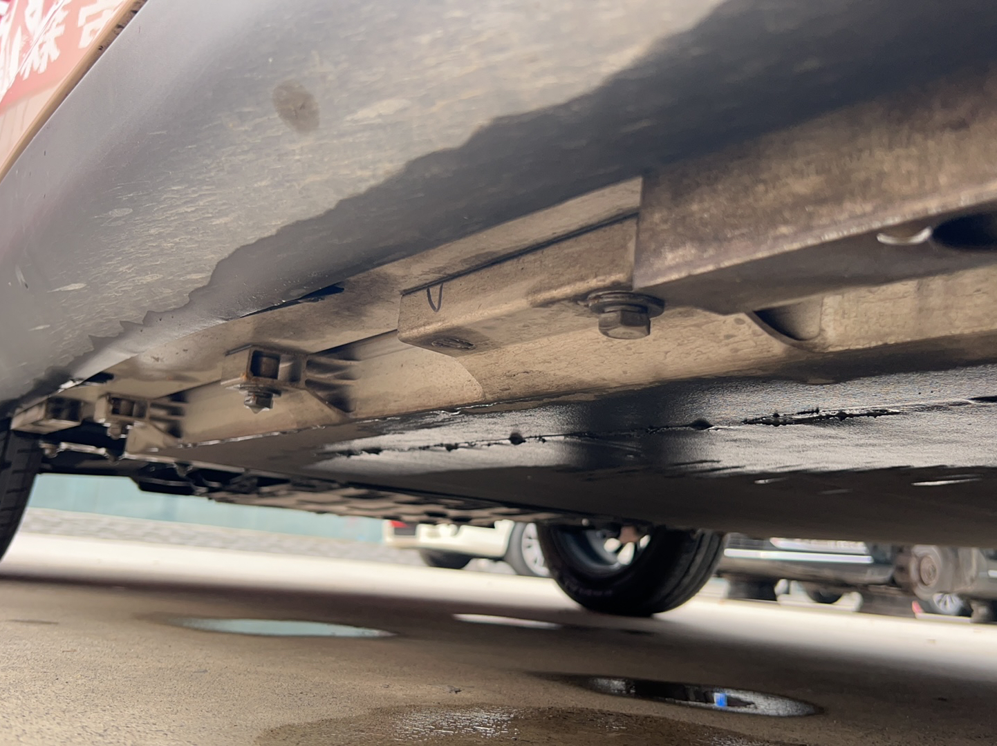 奇瑞 小蚂蚁 2022款 甜粉款 半糖版 磷酸铁锂 30kW 301km