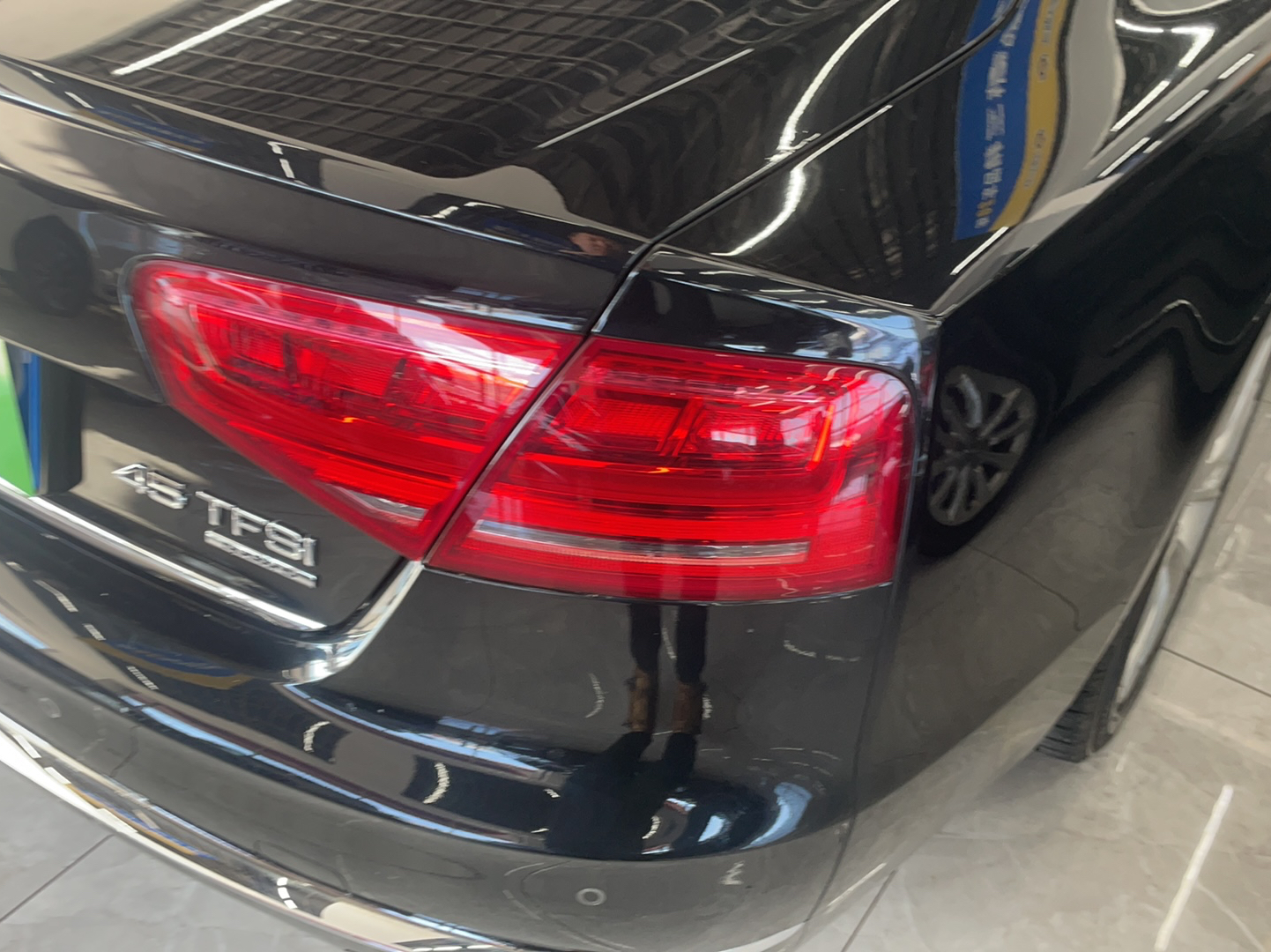 奥迪A8L 2013款 A8L 45 TFSI quattro豪华型(进口)