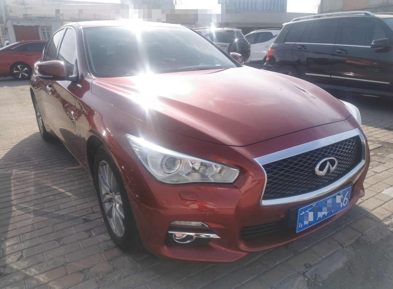 英菲尼迪Q50 2014款 2.0T 舒适版(进口)