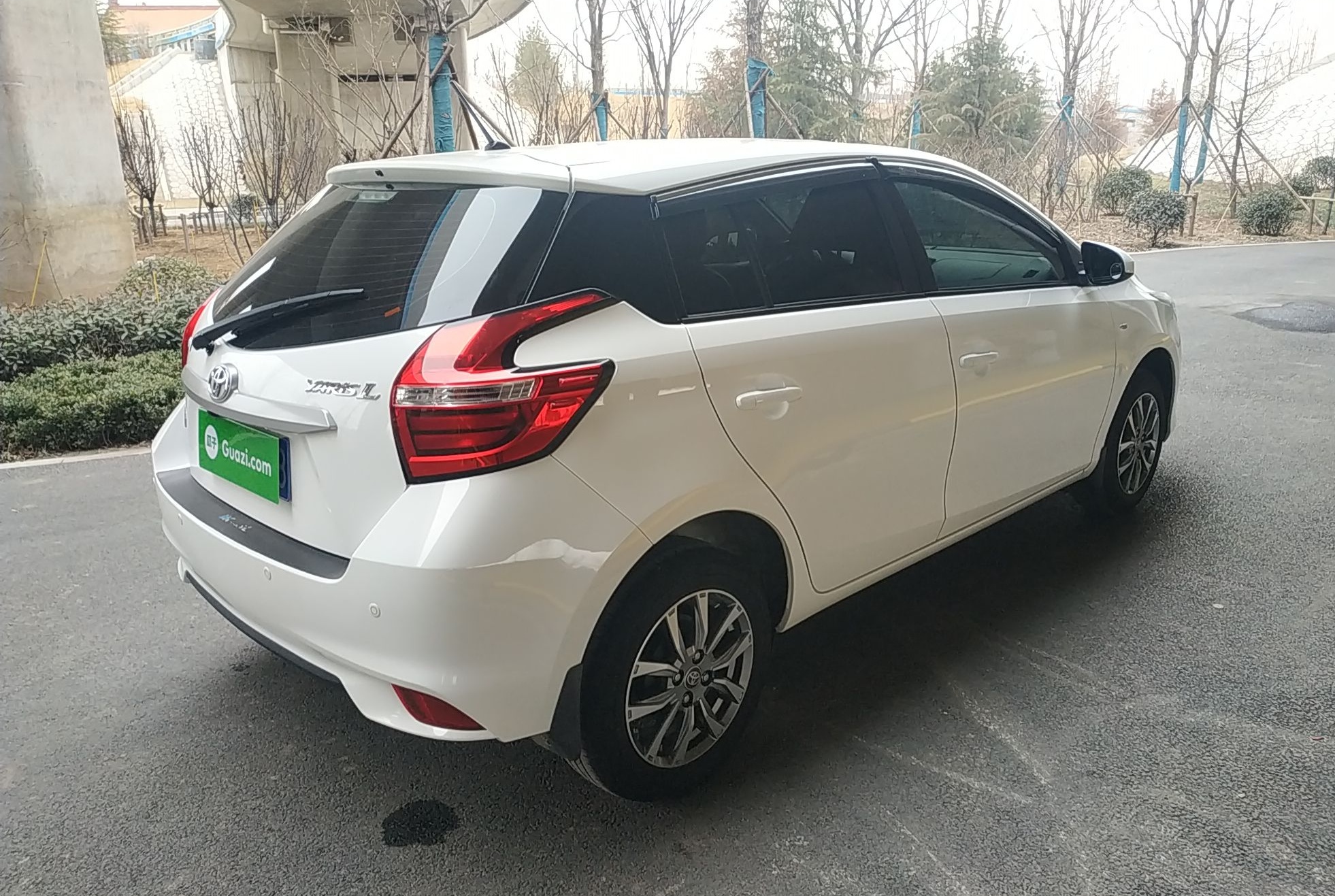 丰田 YARiS L 致炫 2021款 1.5L CVT领先版