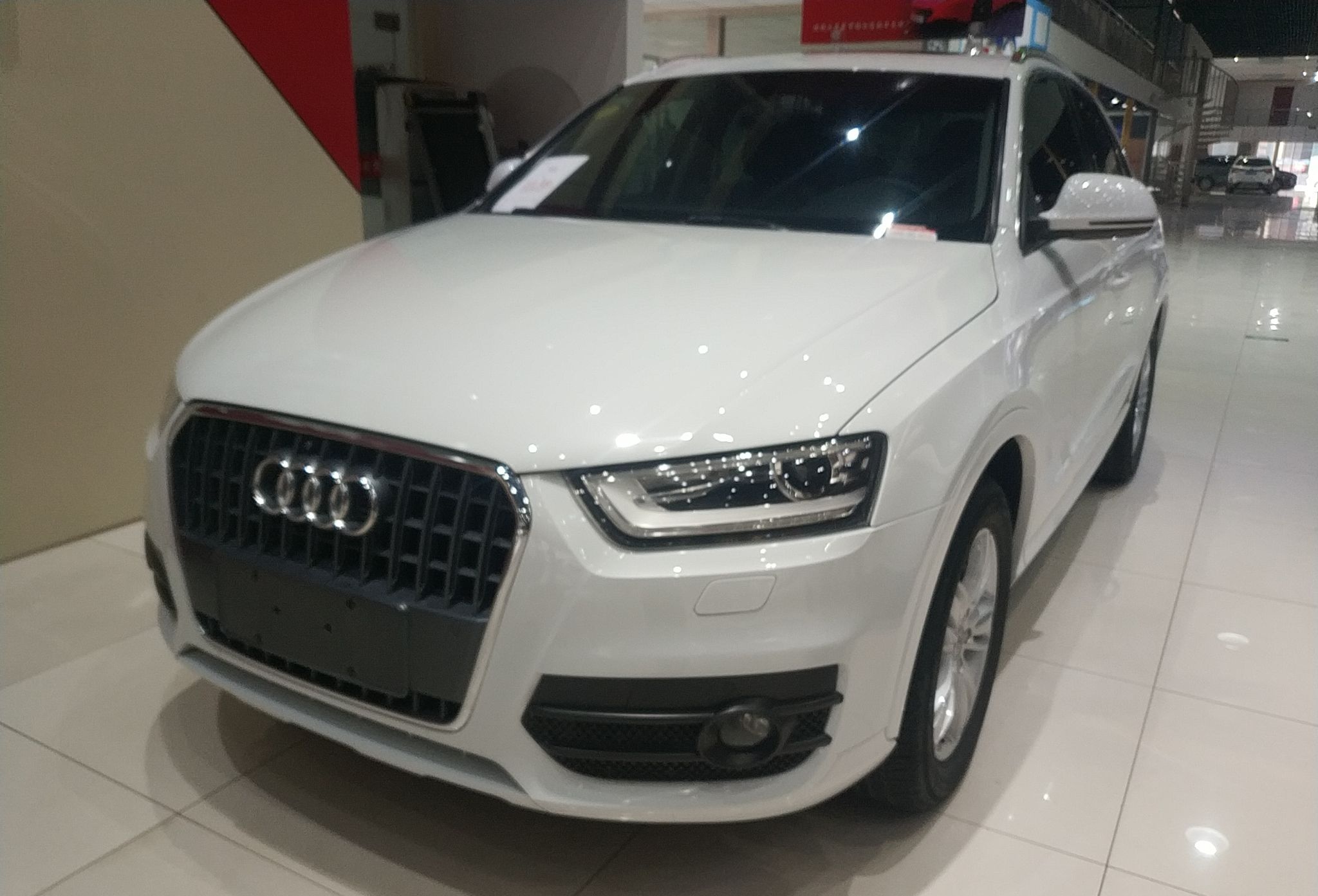 奥迪Q3 2015款 35 TFSI 舒适型