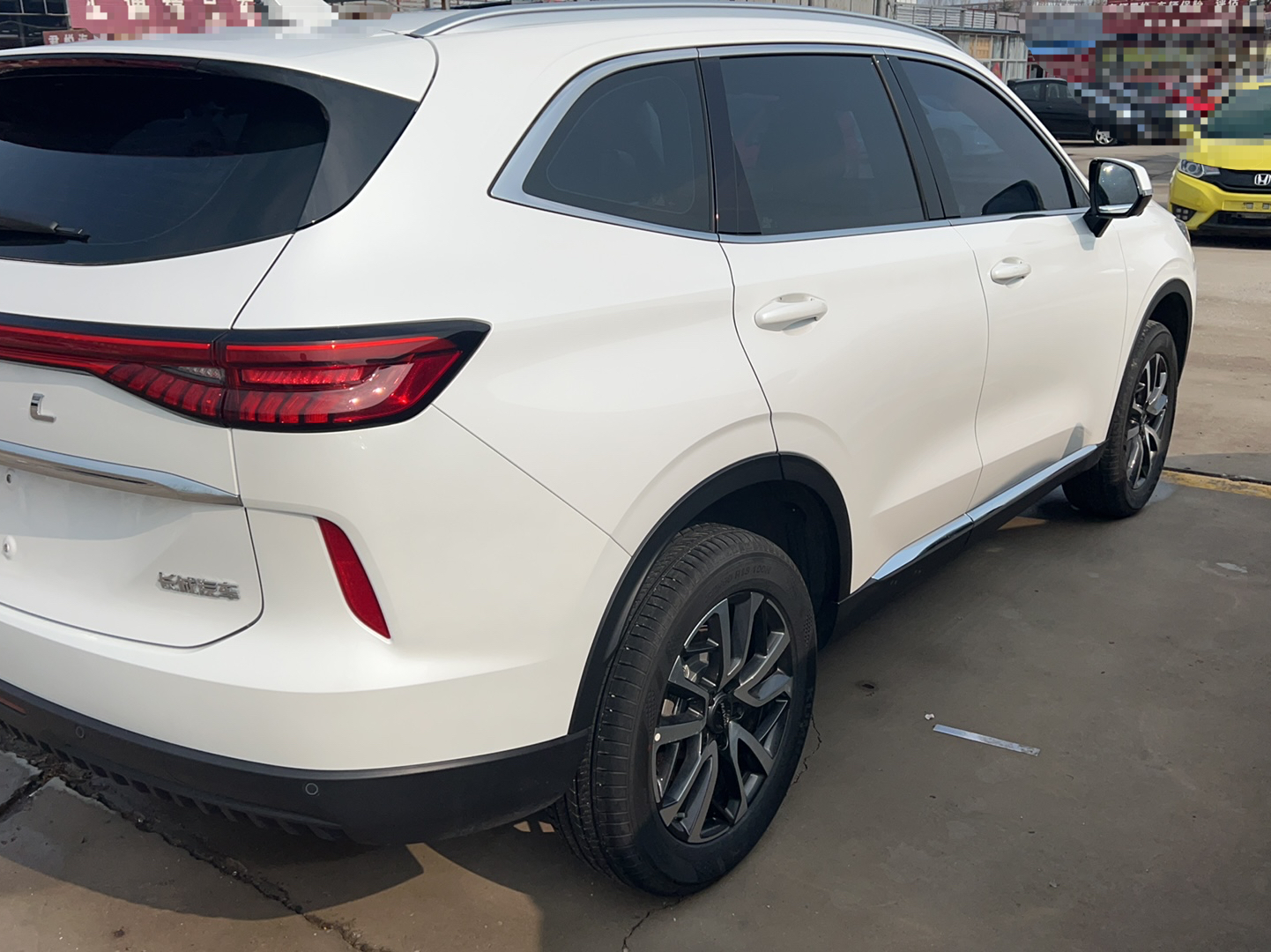 哈弗H6 2021款 第三代 1.5T 自动两驱Max