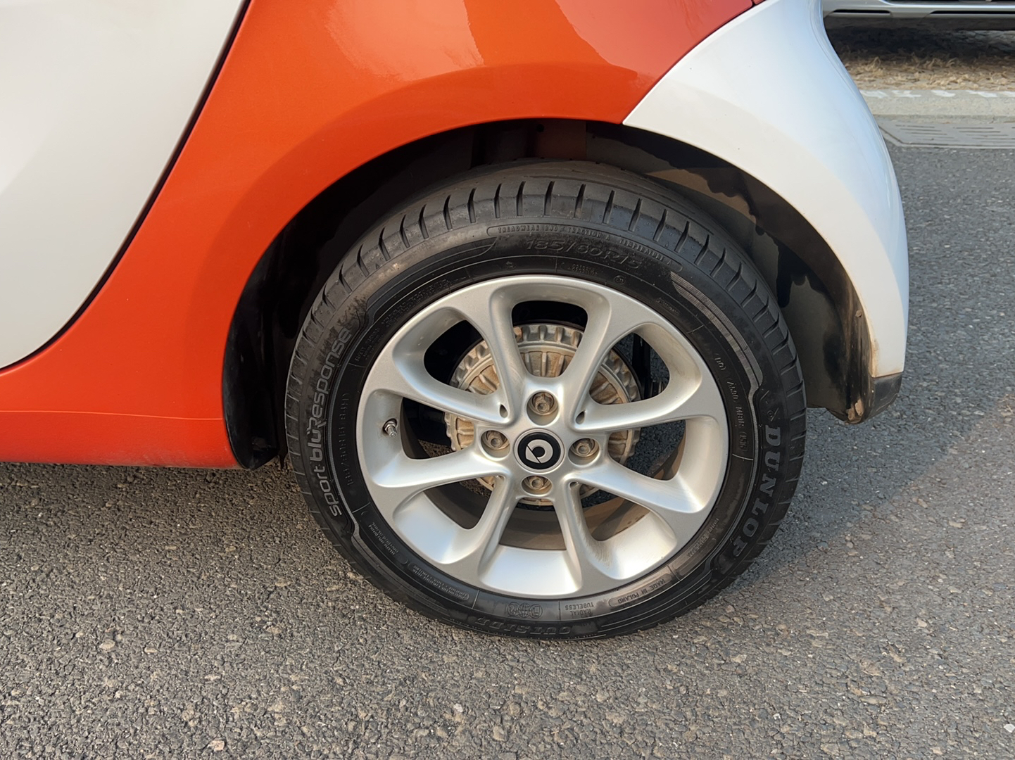 smart fortwo 2015款 1.0L 52千瓦硬顶灵动版