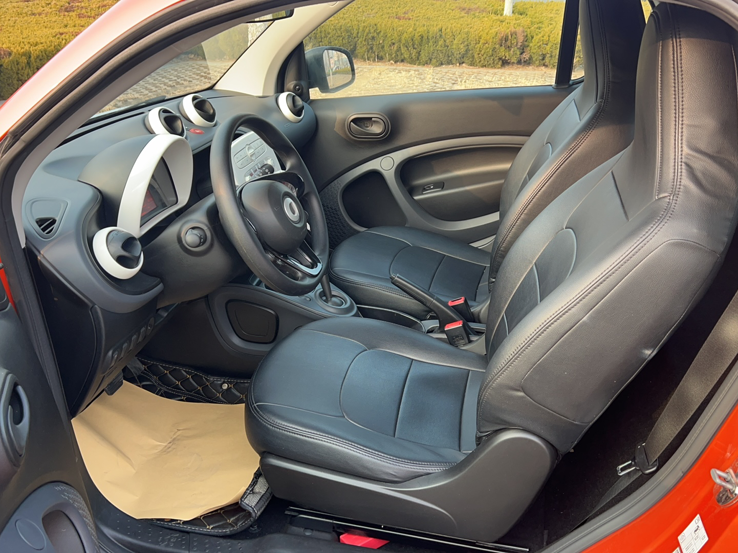 smart fortwo 2015款 1.0L 52千瓦硬顶灵动版