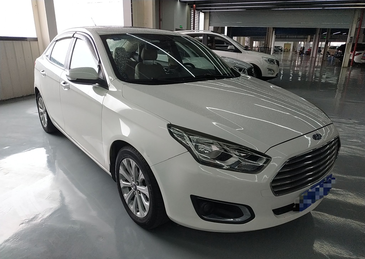 福特 福睿斯 2015款 1.5L 自动时尚型