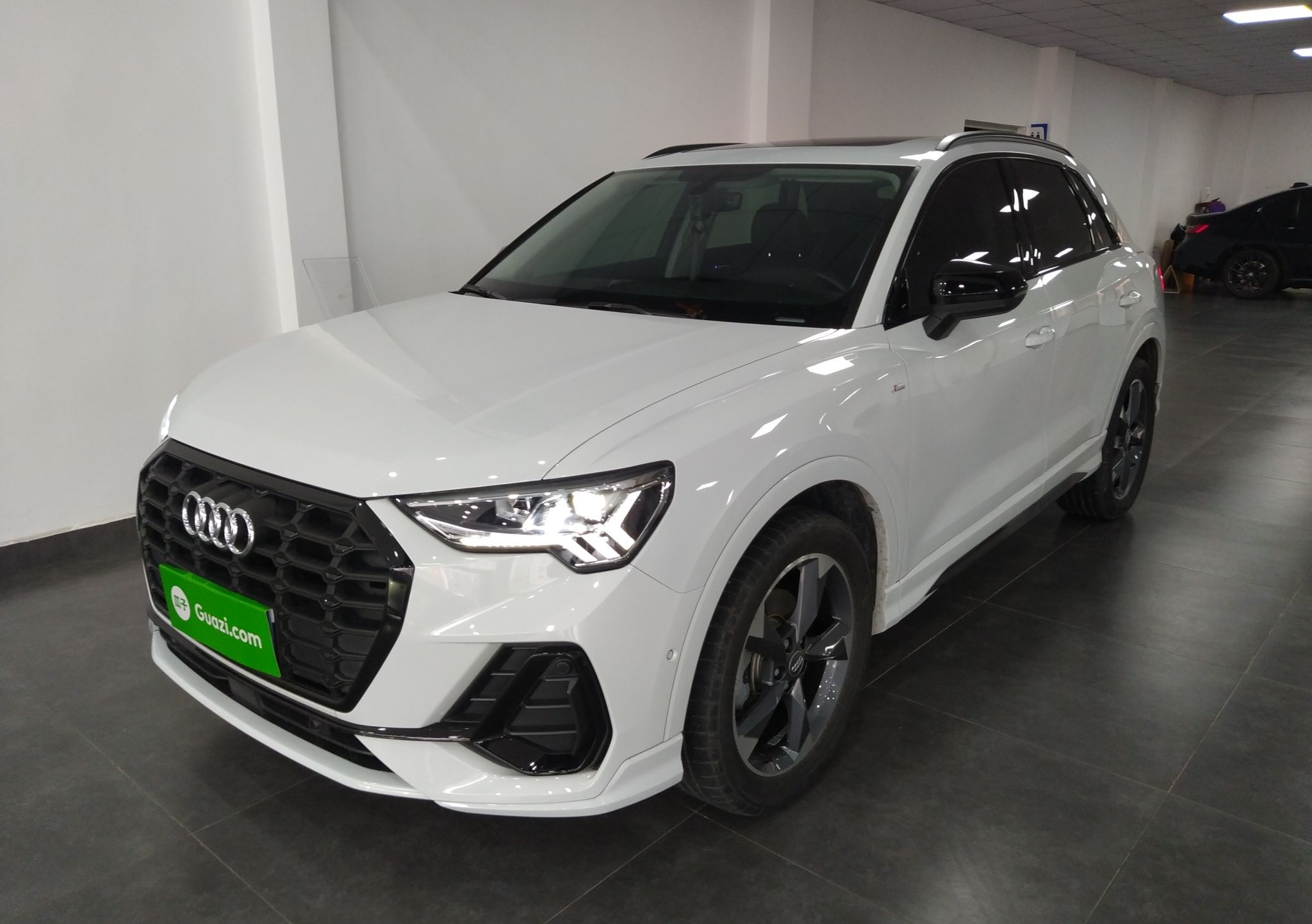 奥迪Q3 2021款 35 TFSI 时尚动感型