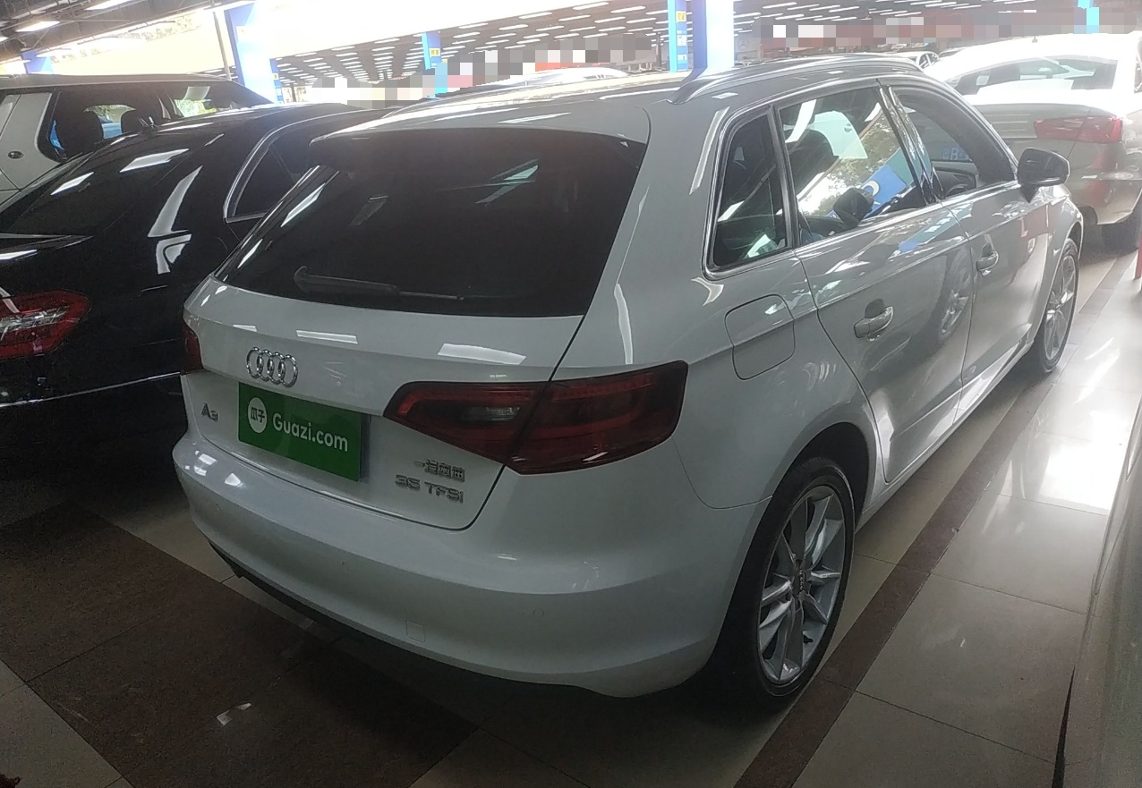 奥迪A3 2015款 Sportback 35 TFSI 百万纪念舒享型