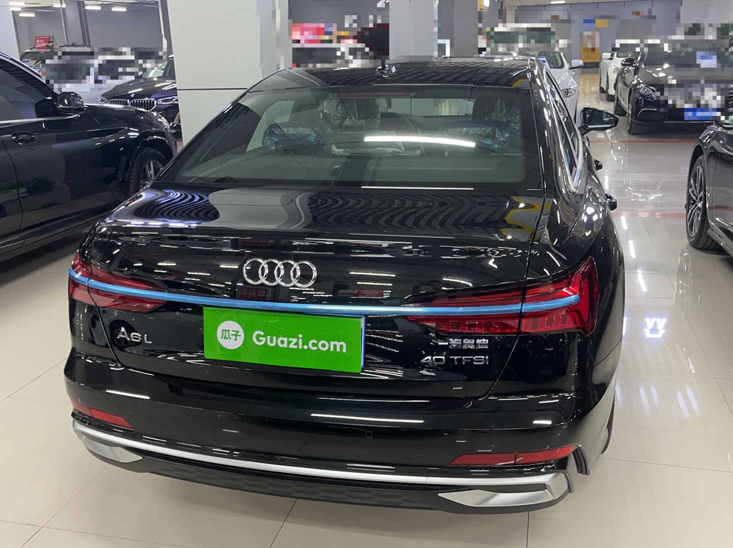 奥迪A6L 2023款 40 TFSI 豪华动感型