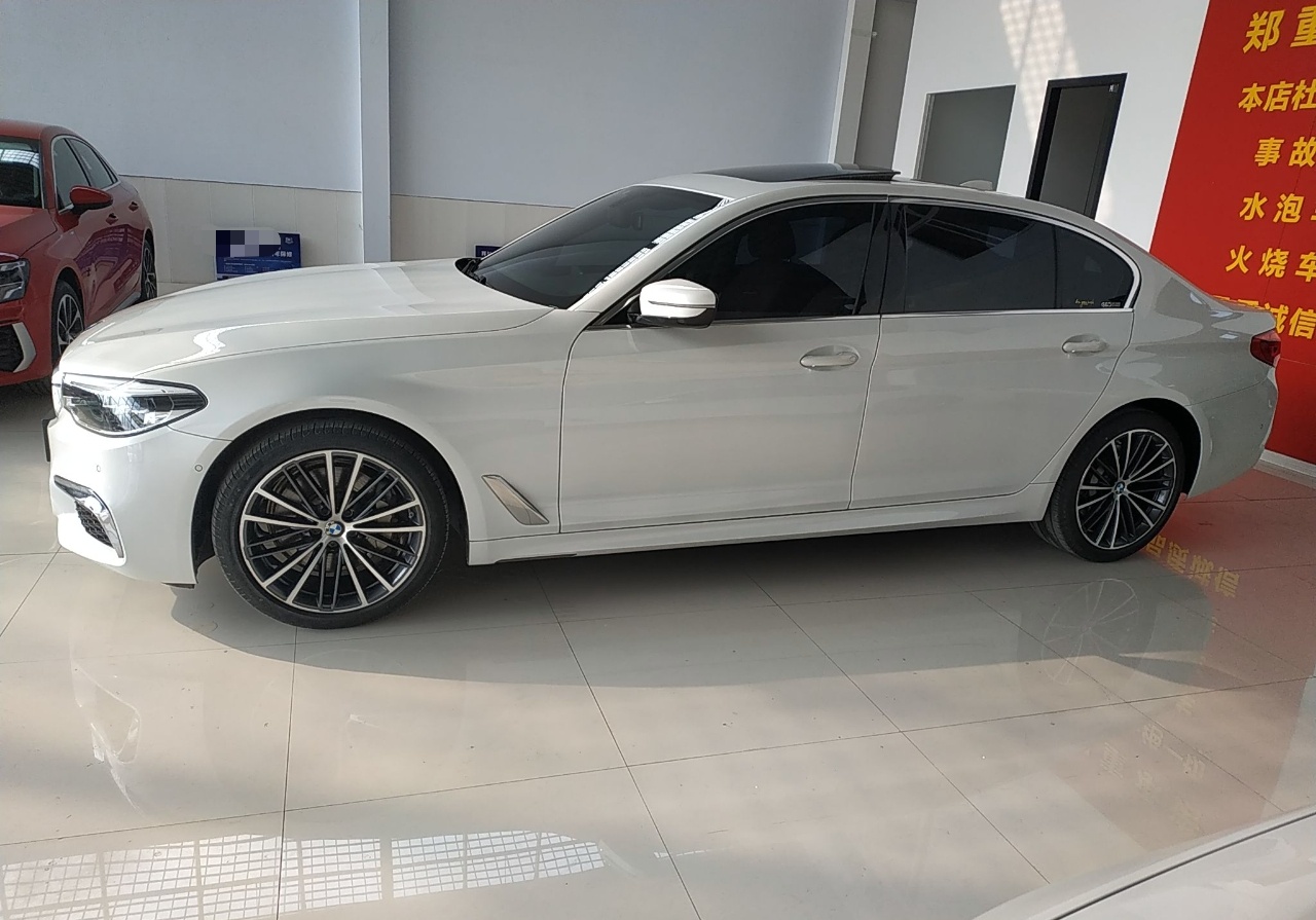 宝马5系 2020款 530Li 领先型 M运动套装