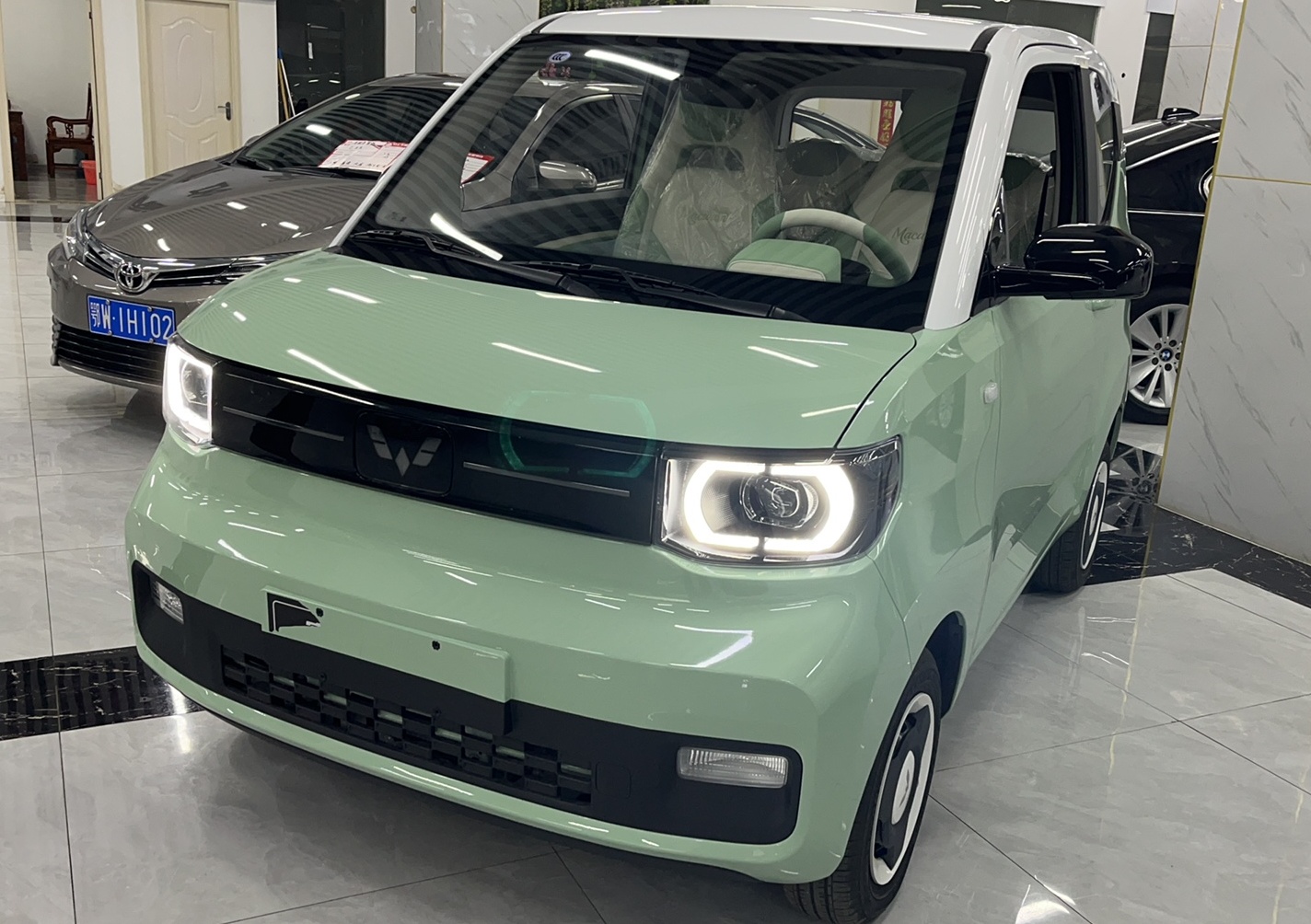 五菱汽车 宏光MINI EV 2022款 马卡龙缤纷款 磷酸铁锂