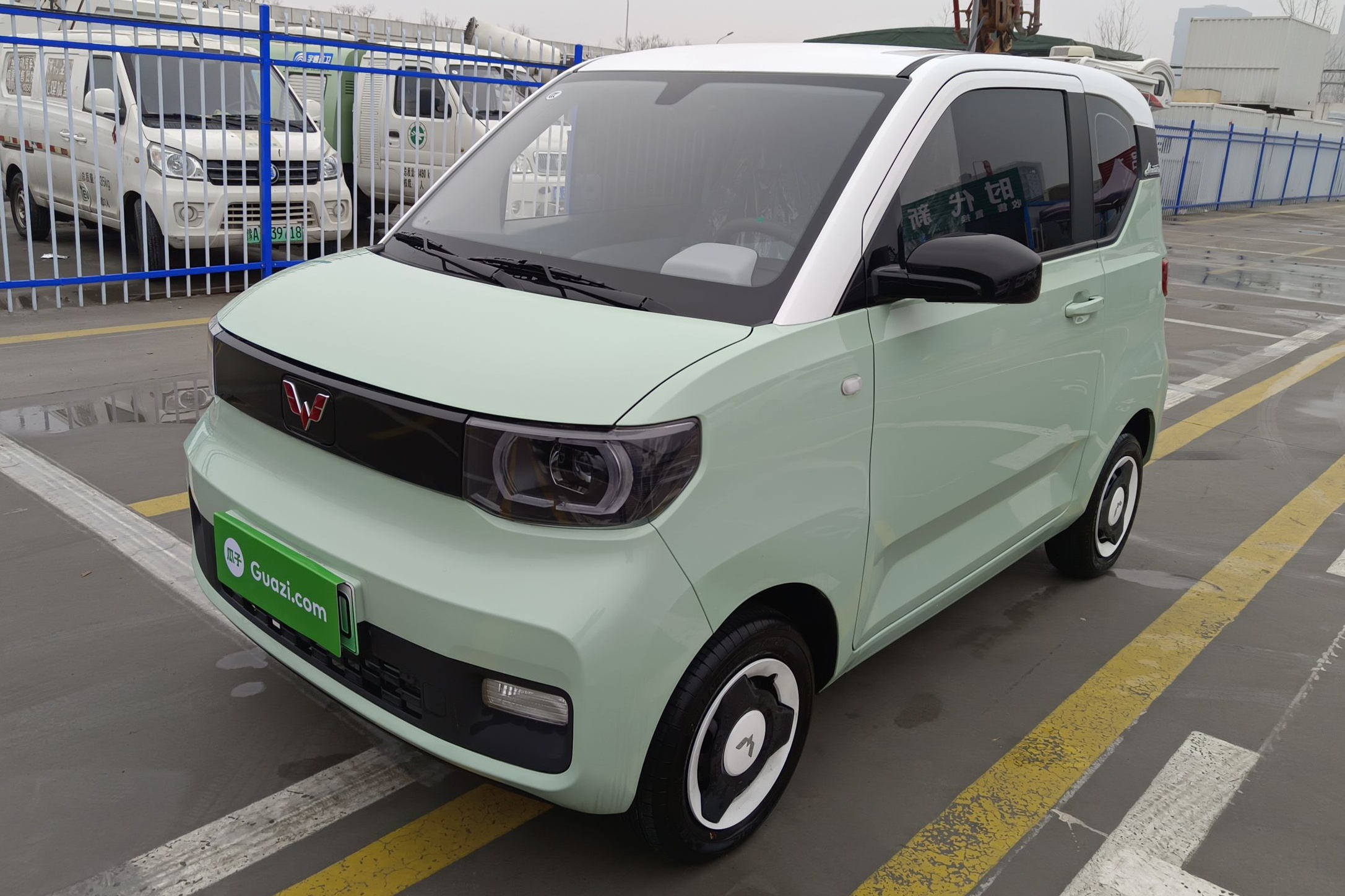五菱汽车 宏光MINI EV 2021款 马卡龙臻享款 磷酸铁锂
