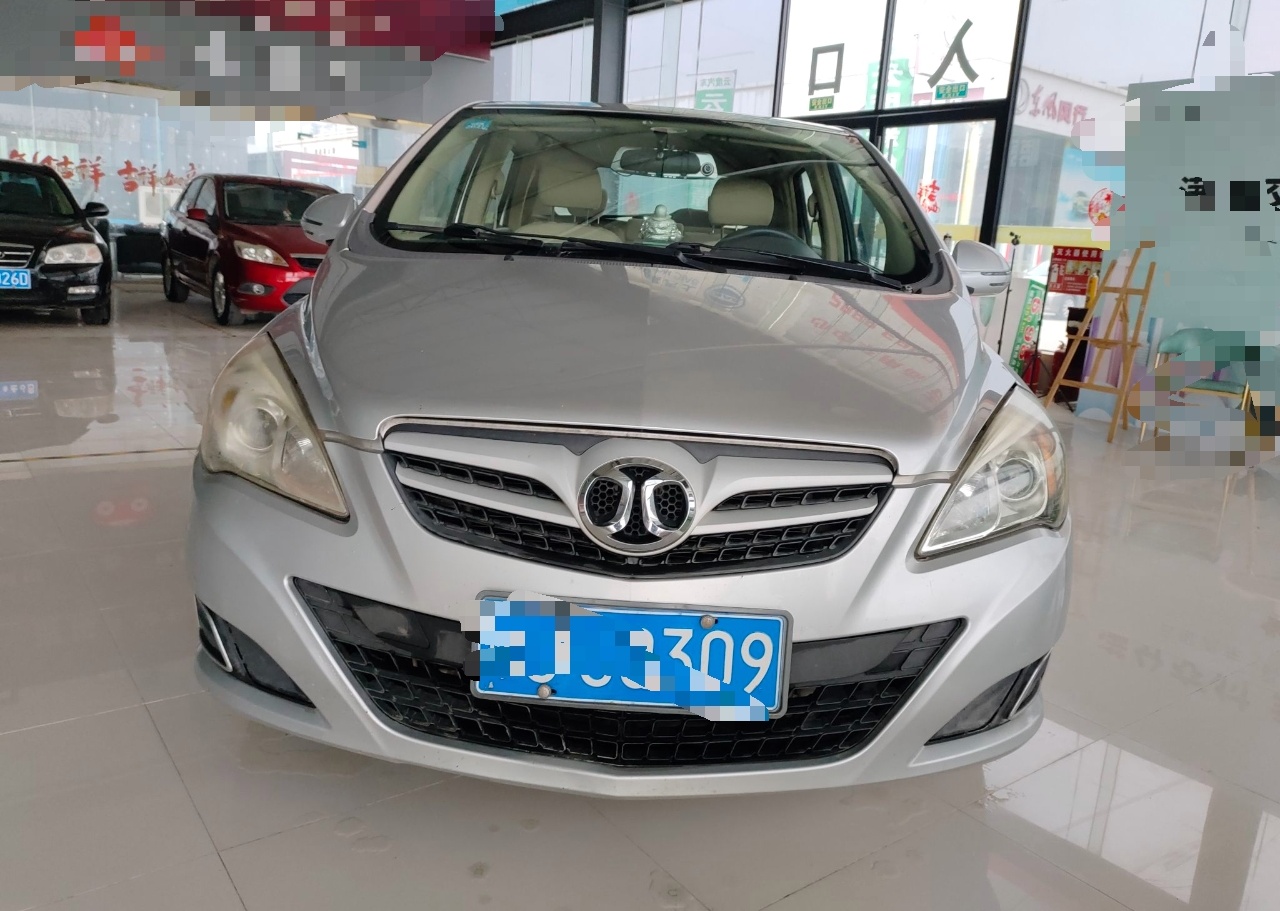 北京汽车E系列 2013款 三厢 1.5L 自动乐天版