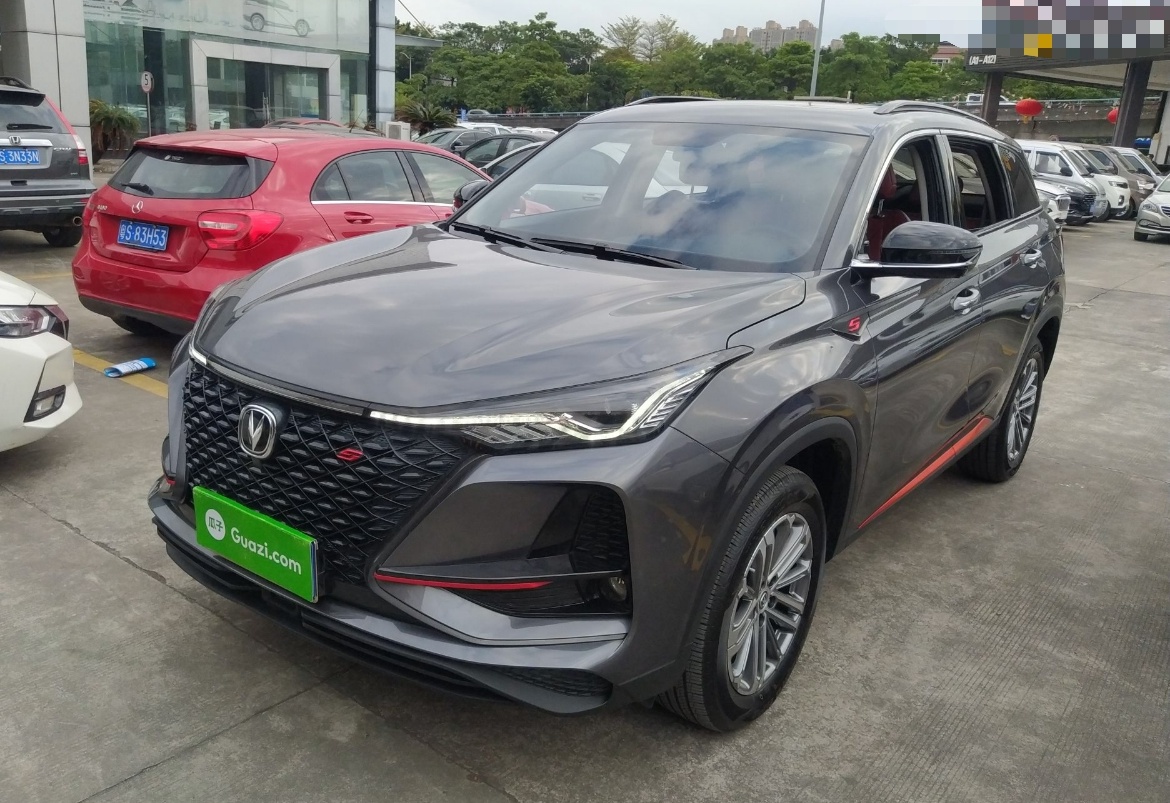 长安CS75 PLUS 2021款 1.5T 自动尊贵型