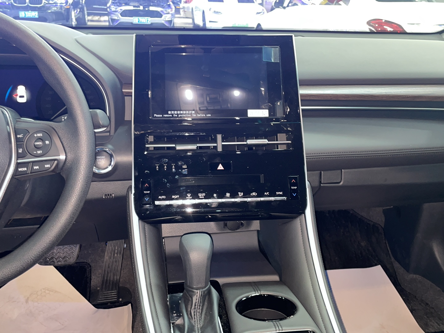 丰田 亚洲龙 2022款 2.0L 进取版