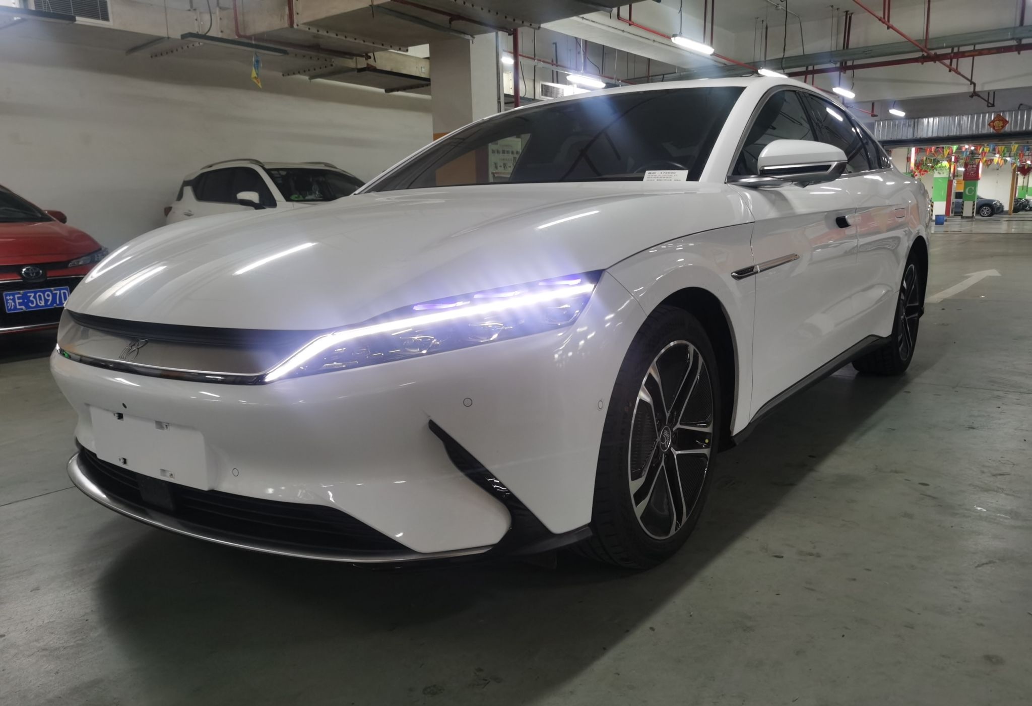 比亚迪 汉 2020款 EV 超长续航版尊贵型