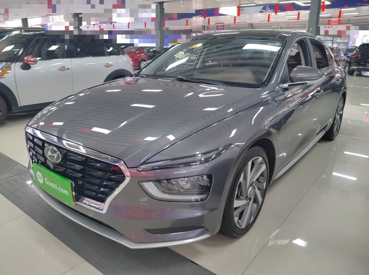 现代 名图 2021款 1.8L CVT LUX尊贵版