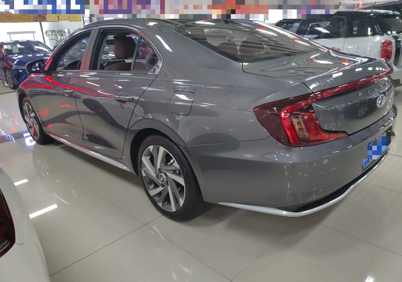 现代 名图 2021款 1.8L CVT LUX尊贵版