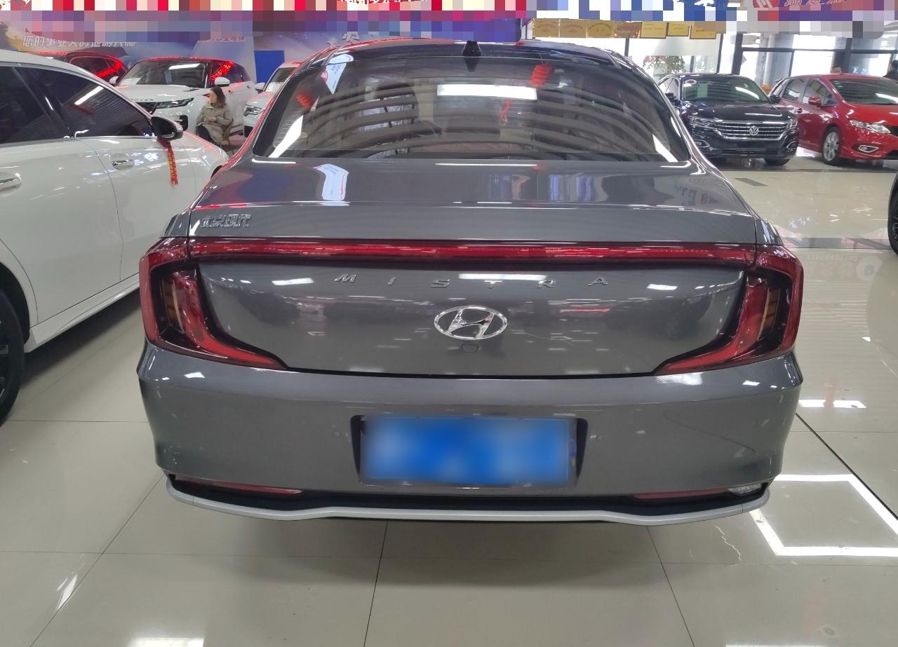 现代 名图 2021款 1.8L CVT LUX尊贵版