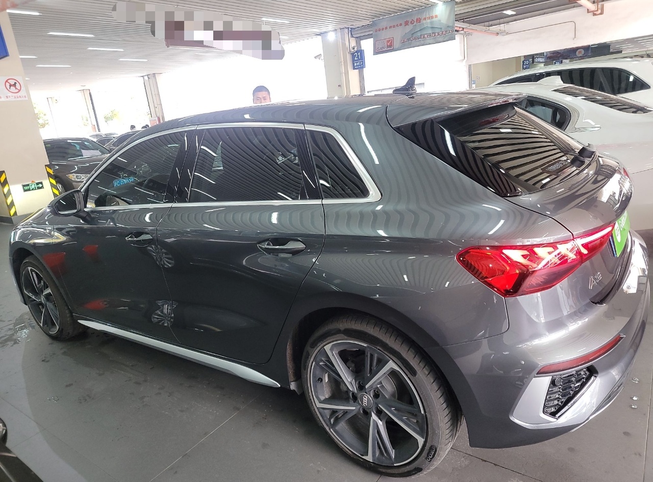 奥迪A3 2021款 Sportback 35 TFSI 时尚运动型